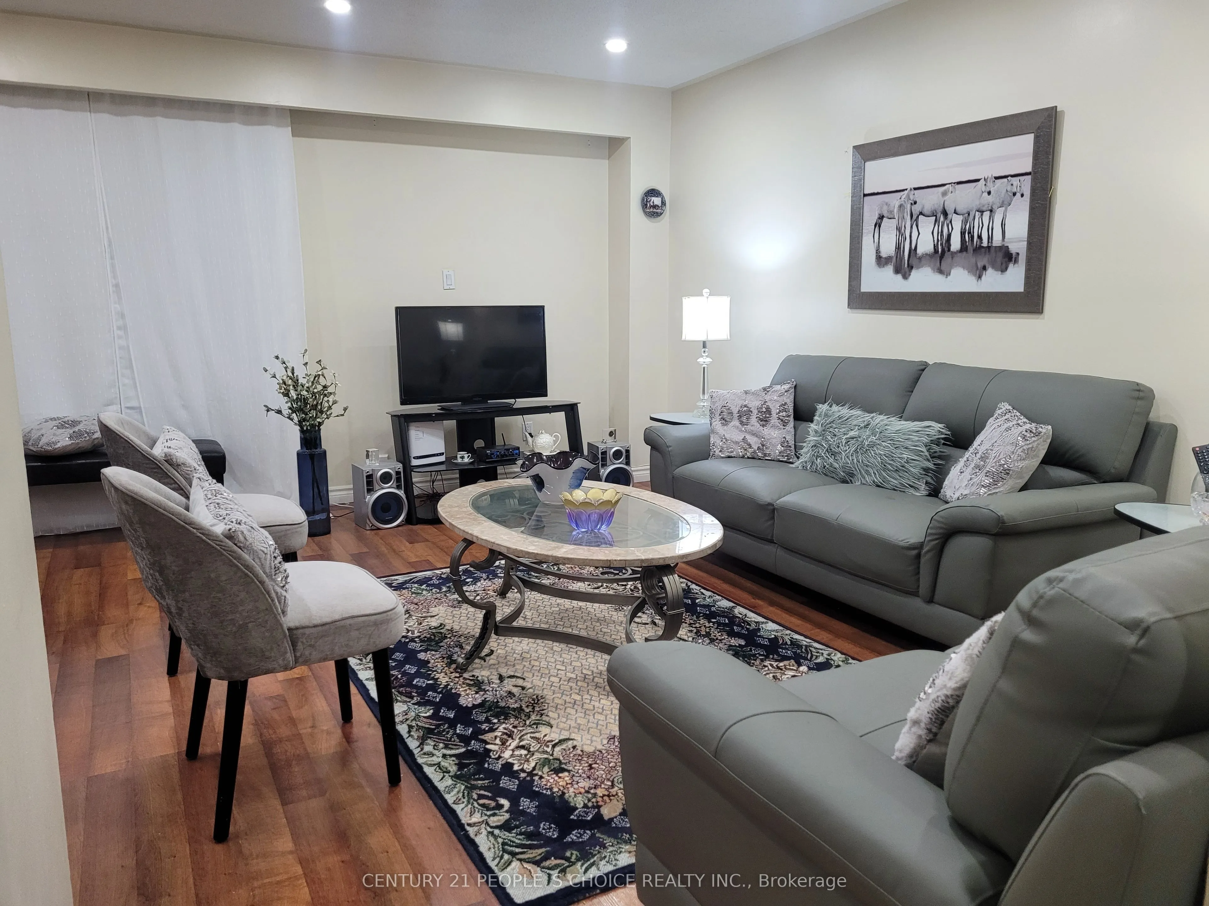 96 Trailridge Crescent, #96