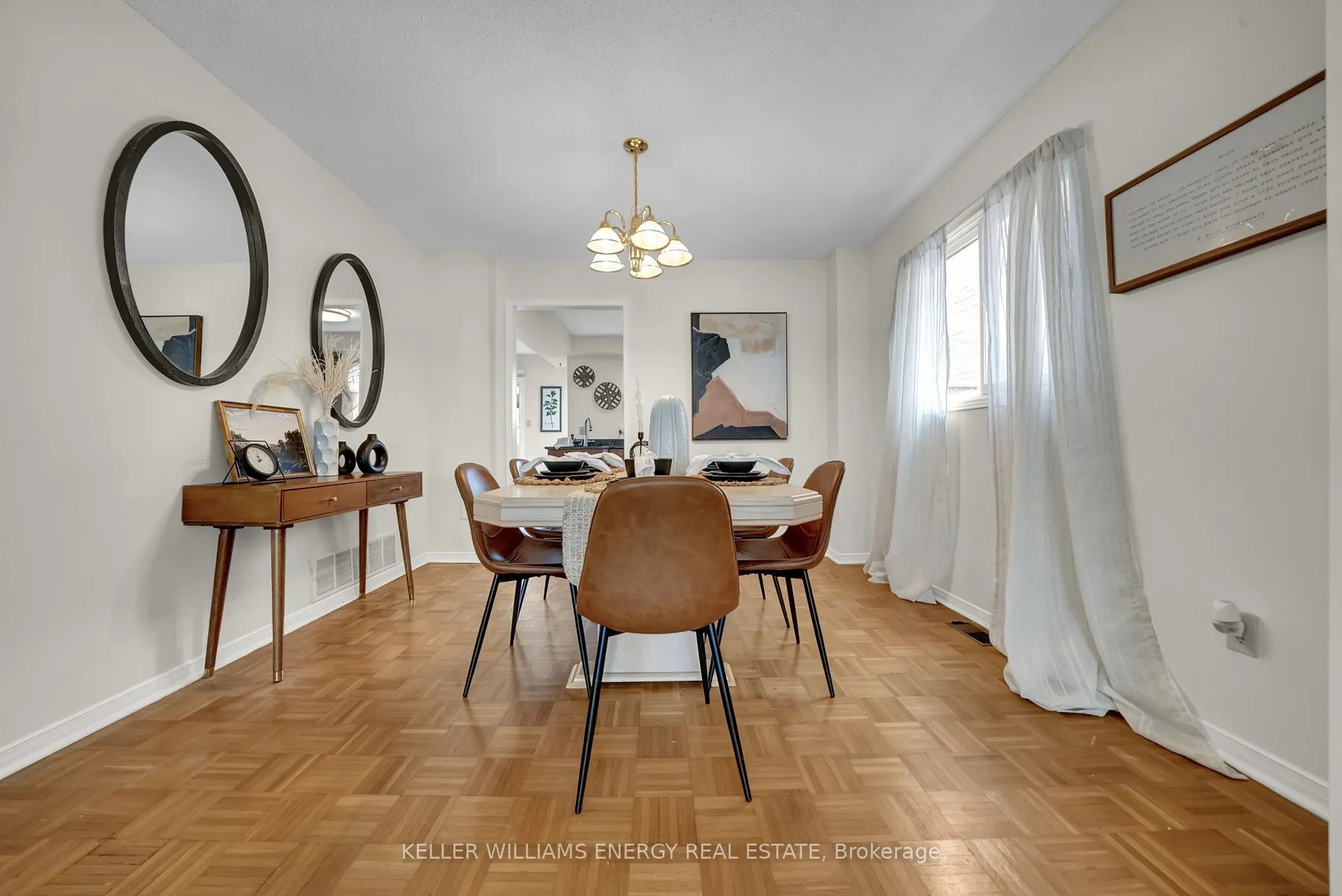 280 Thornton Road N