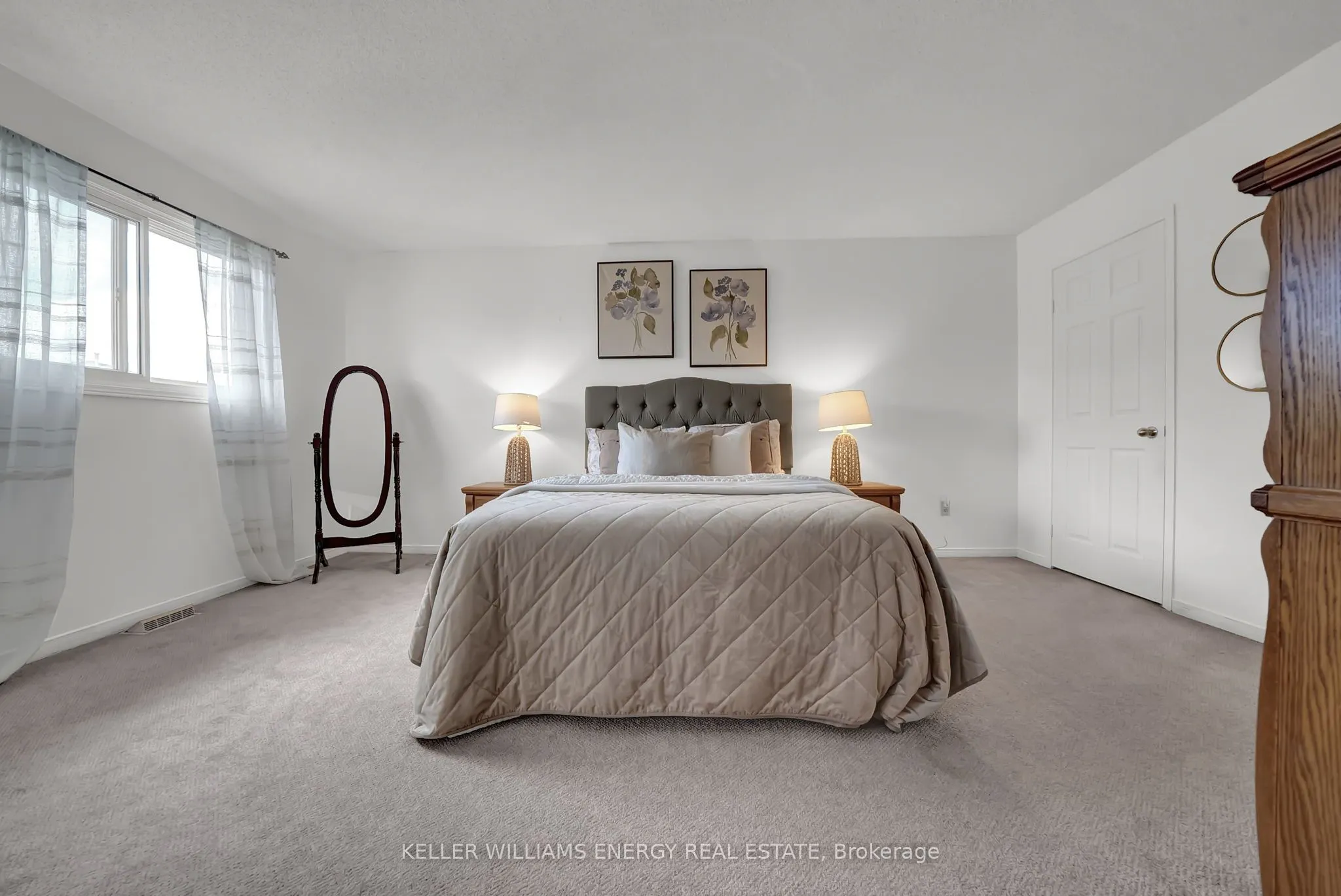 280 Thornton Road N