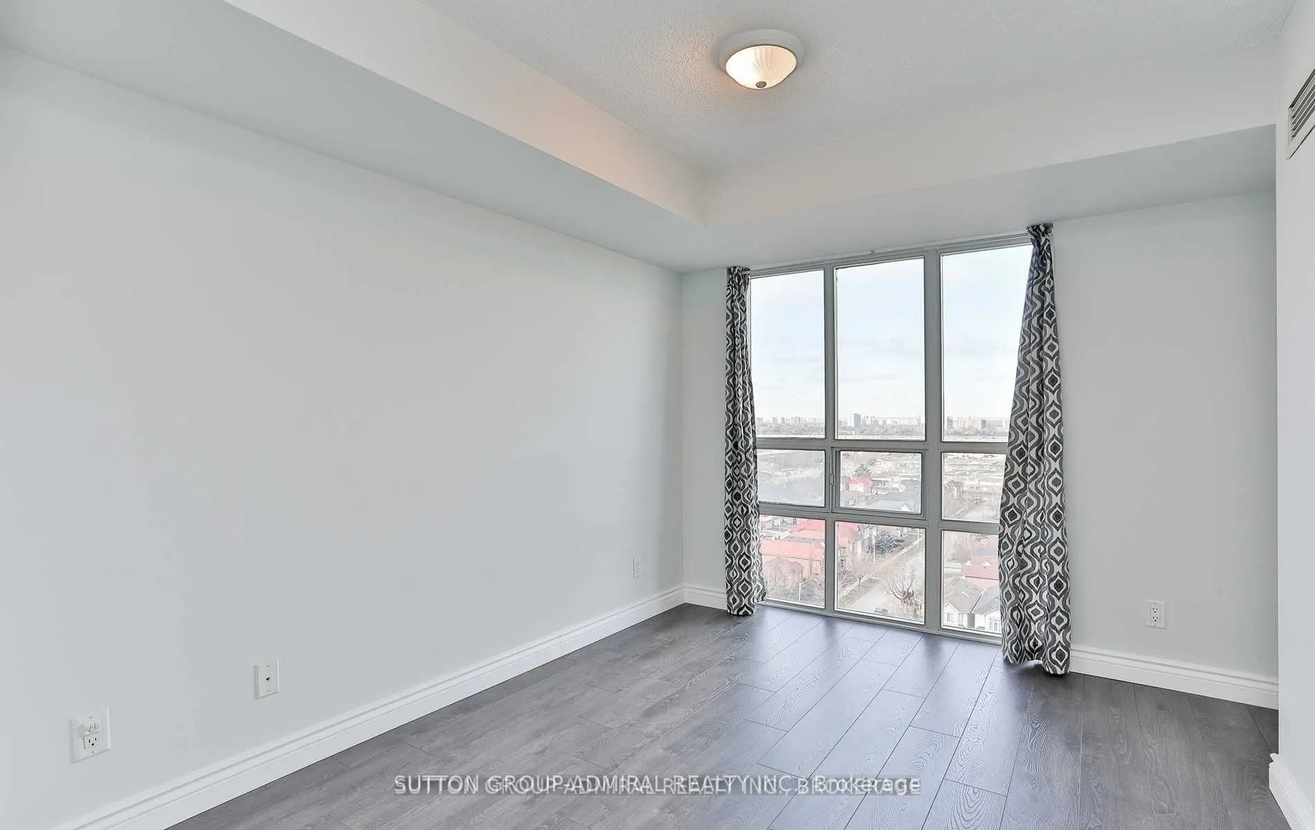 8 Mondeo Drive, #1312