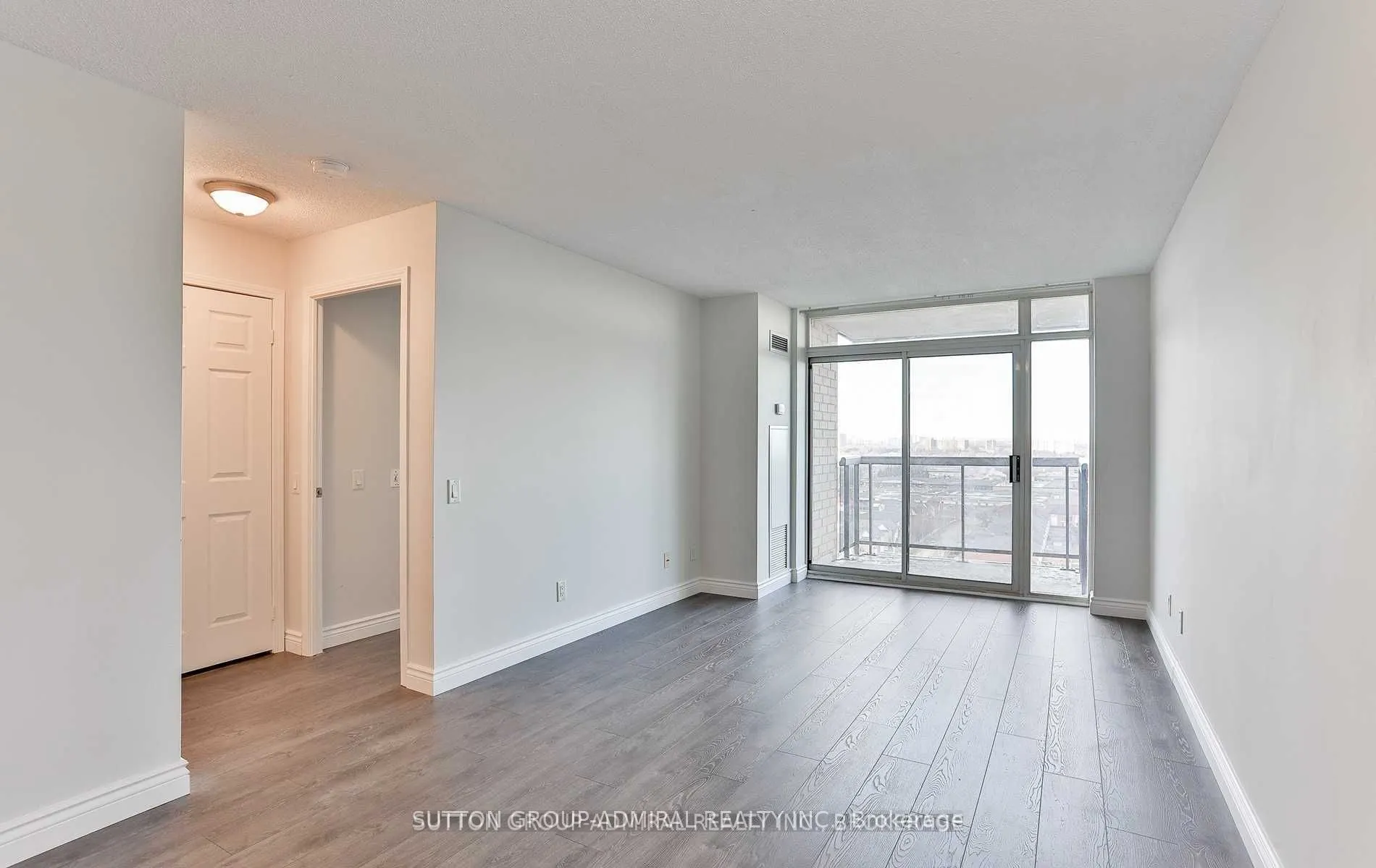 8 Mondeo Drive, #1312