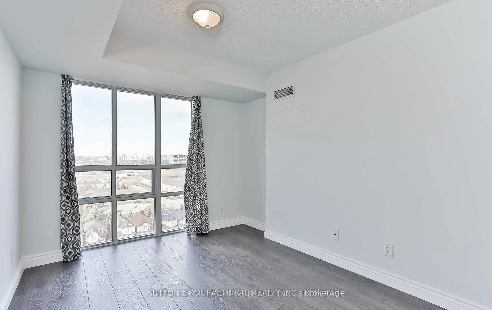 8 Mondeo Drive, #1312