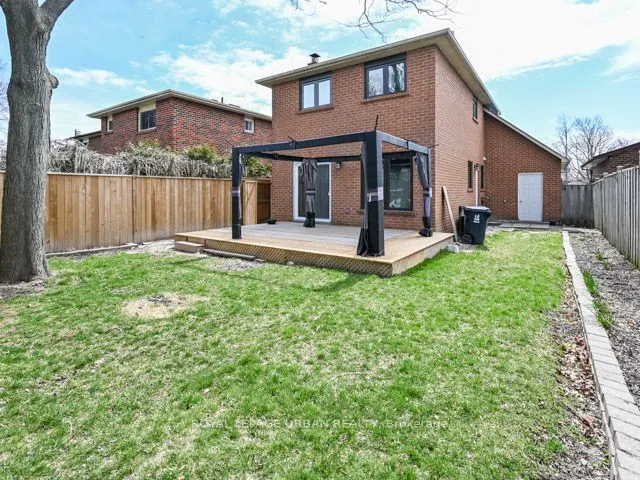 38 Golders Green Avenue