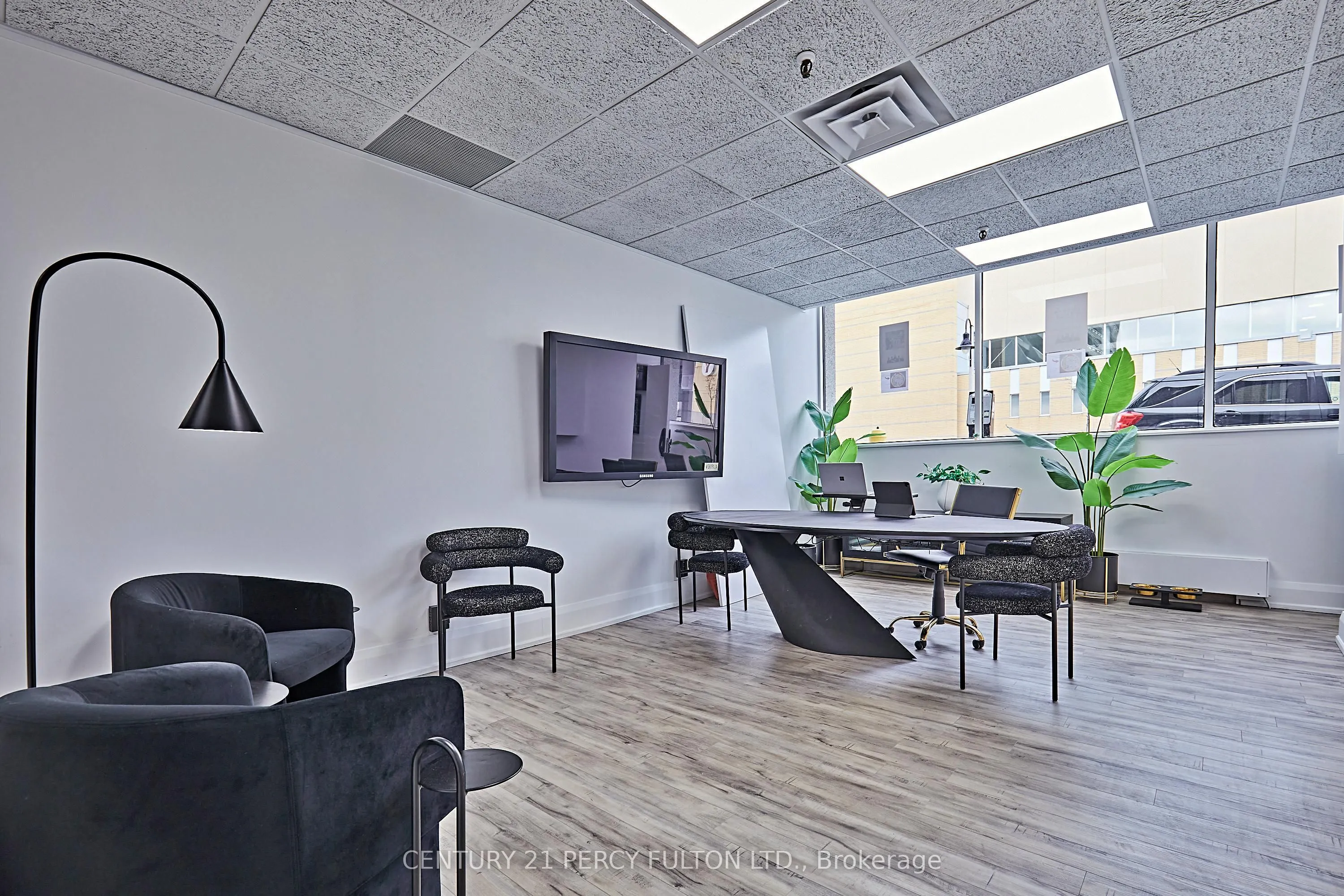 50 Richmond Street E, #112