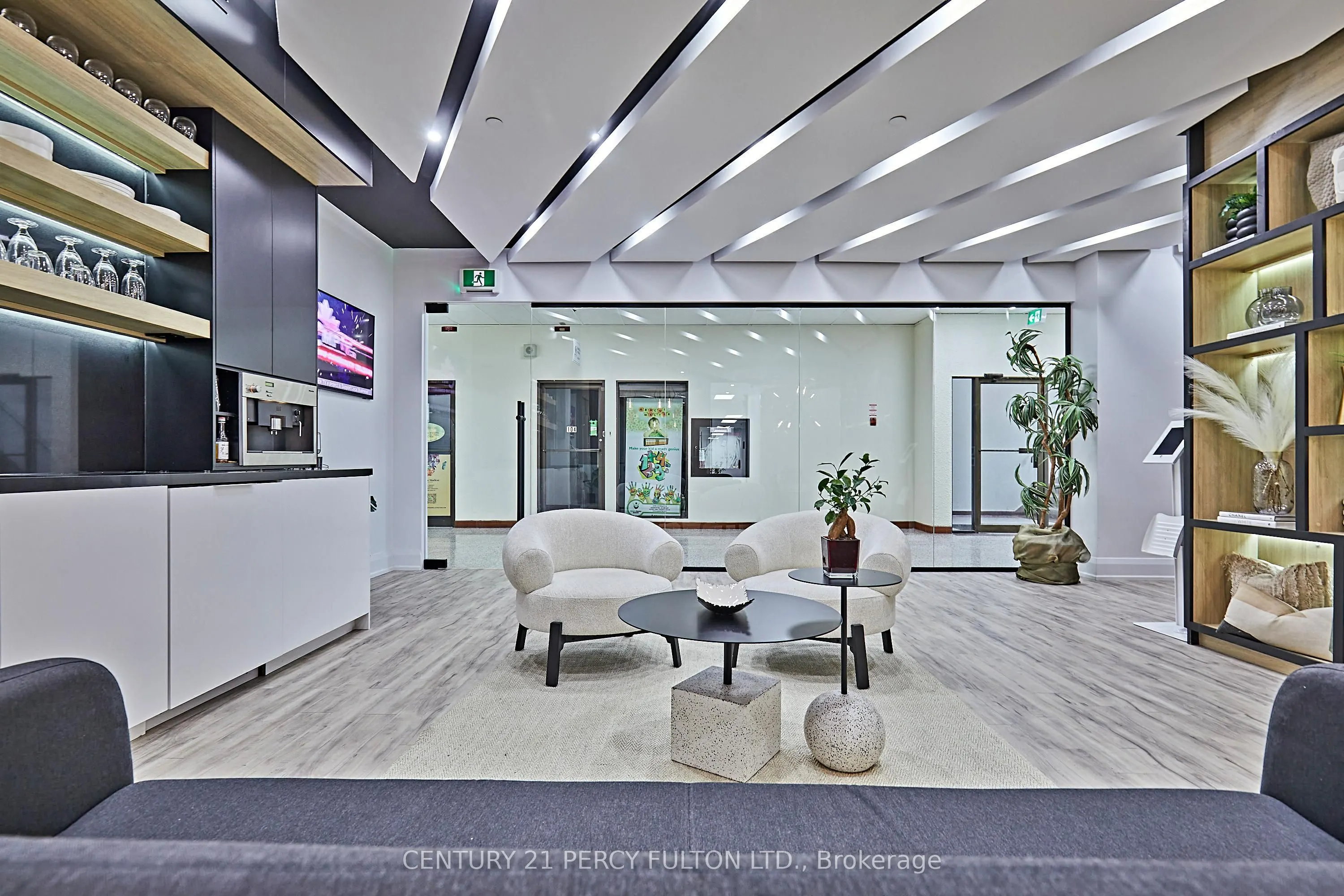 50 Richmond Street E, #112