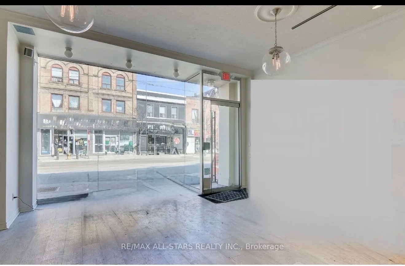 717 Queen Street E, #101