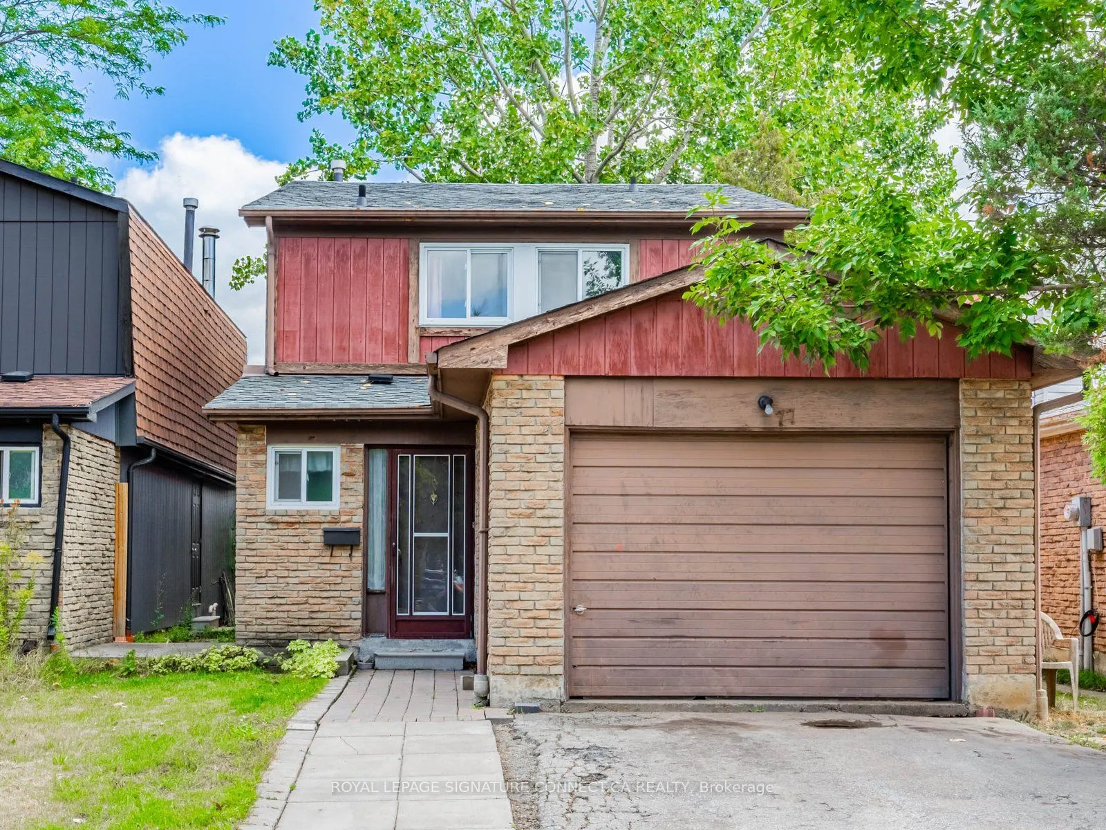 77 White Heather Boulevard
