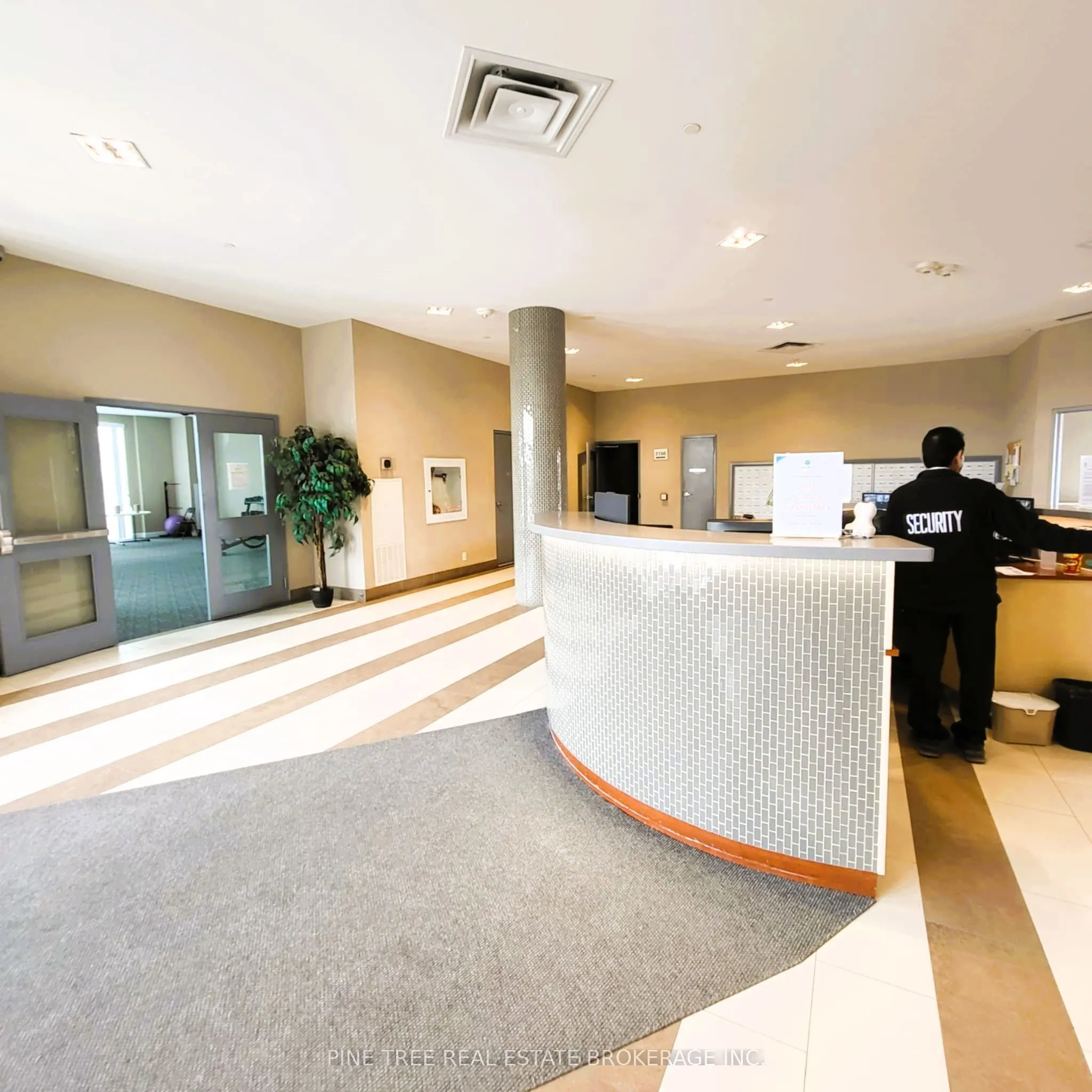 2150 Lawrence Avenue E, #701