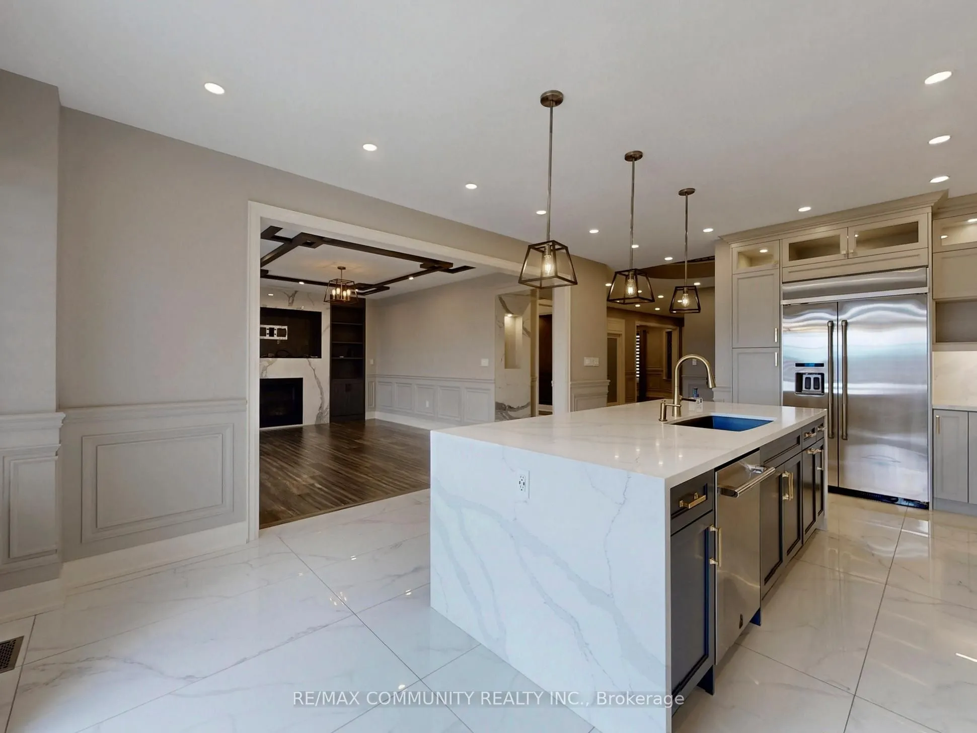 11 Sewell Crescent