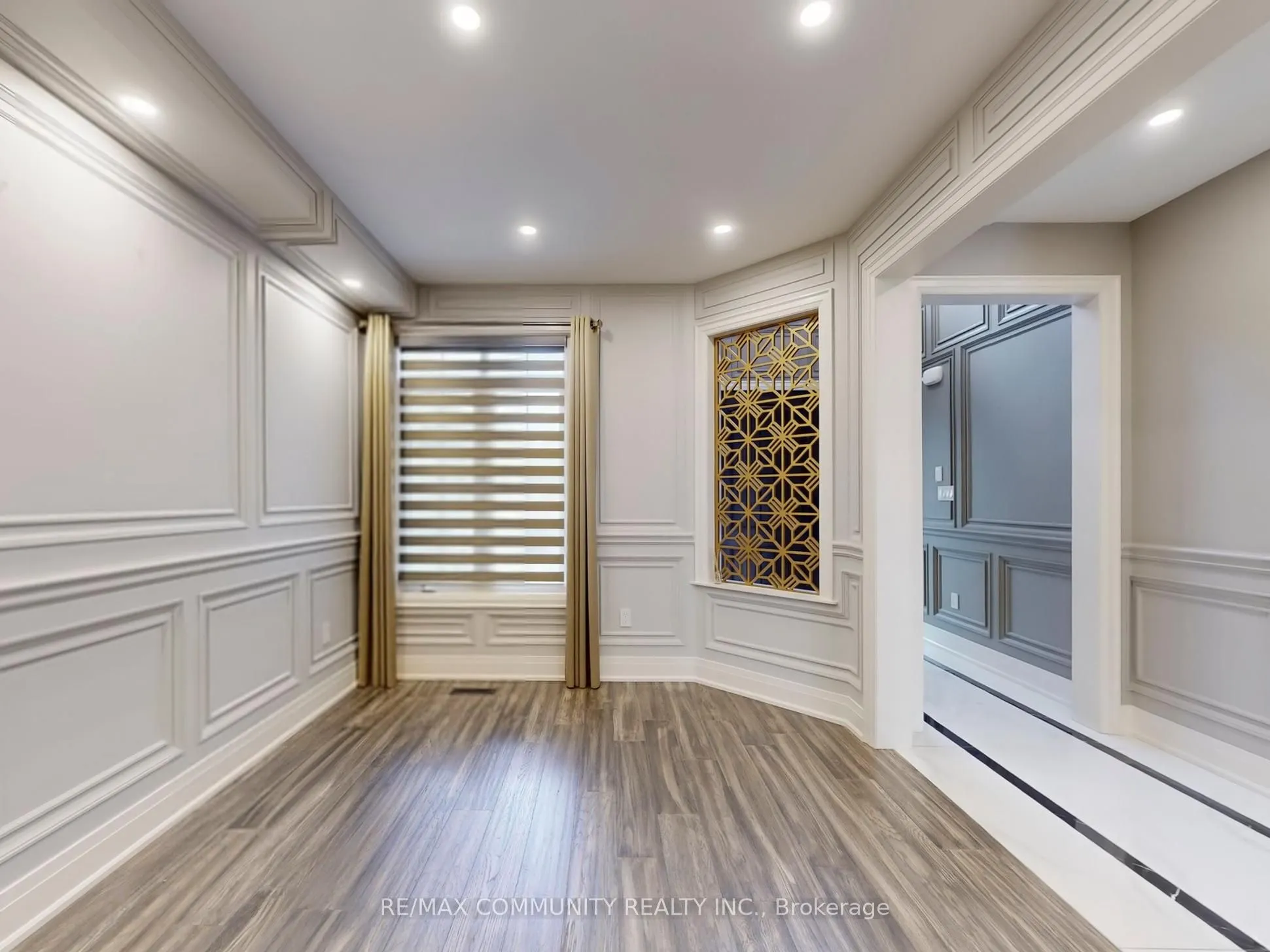 11 Sewell Crescent