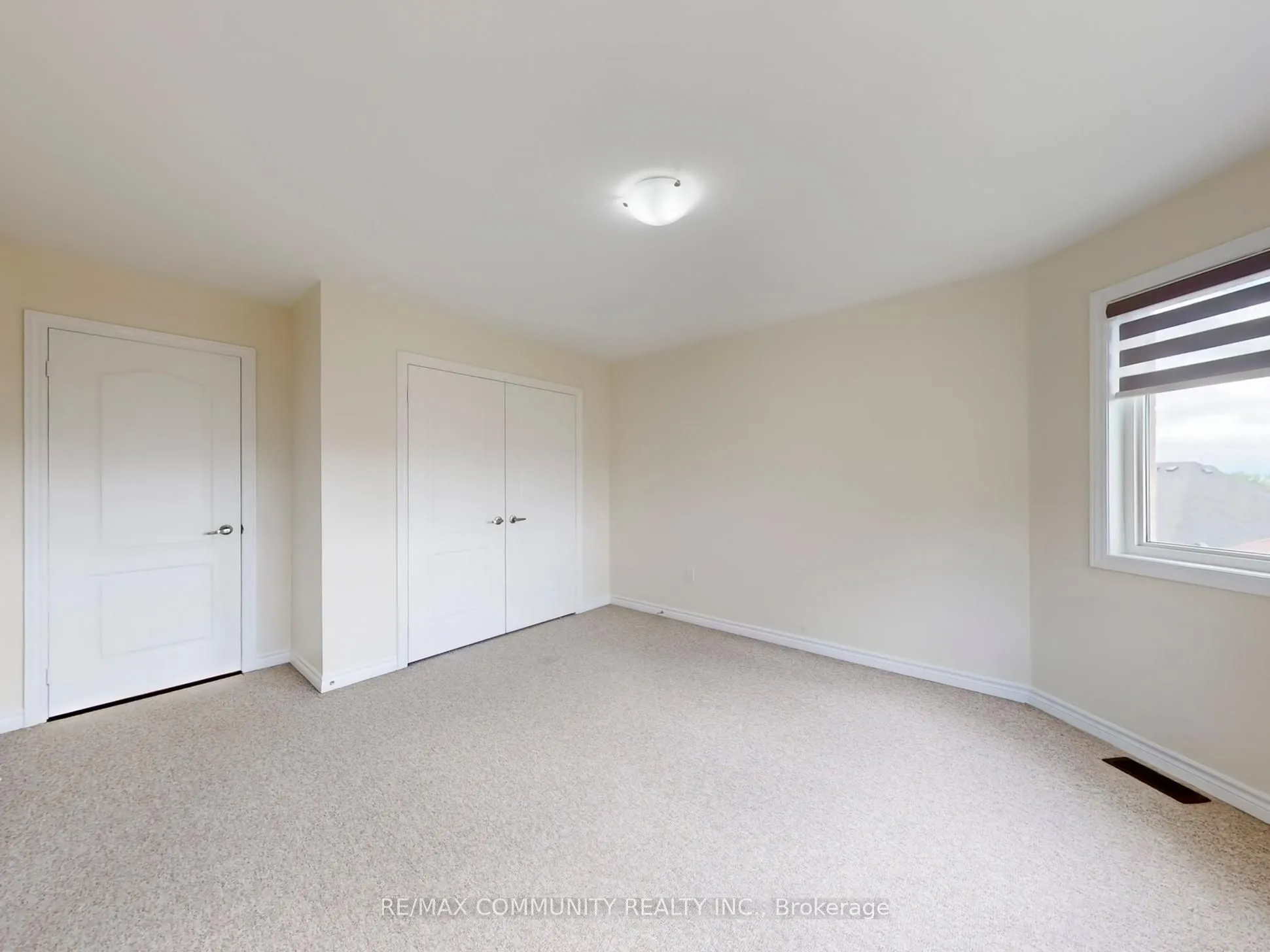 11 Sewell Crescent