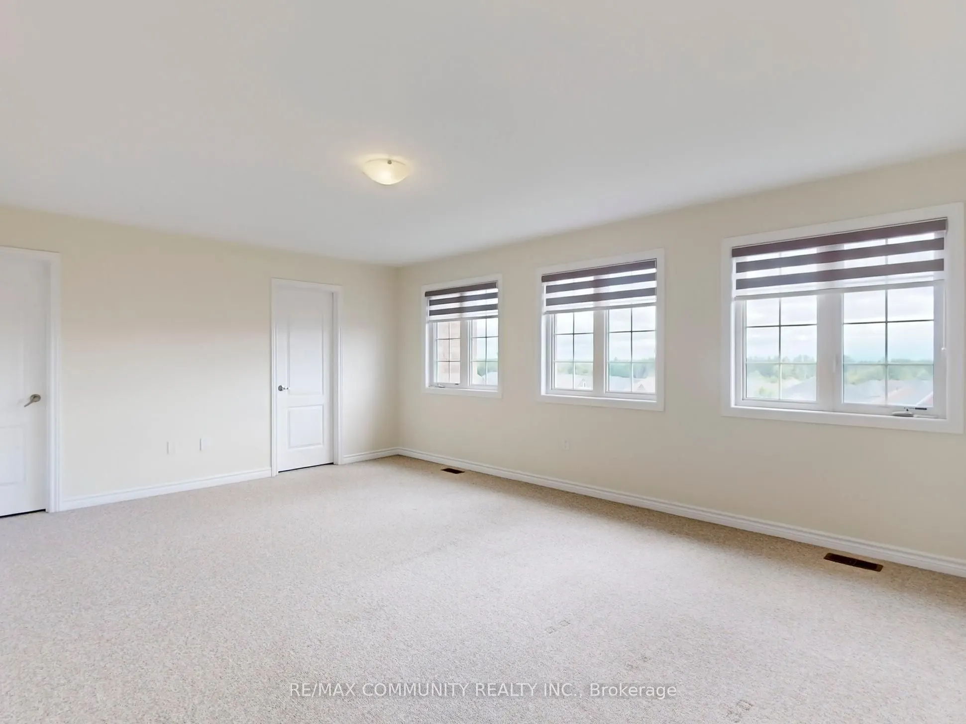 11 Sewell Crescent