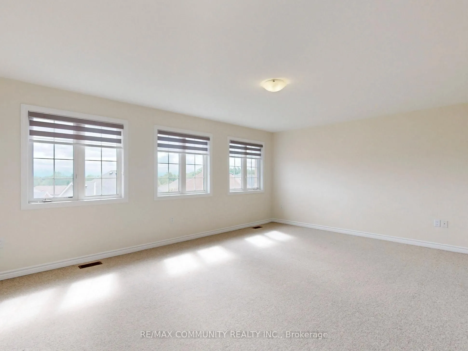 11 Sewell Crescent