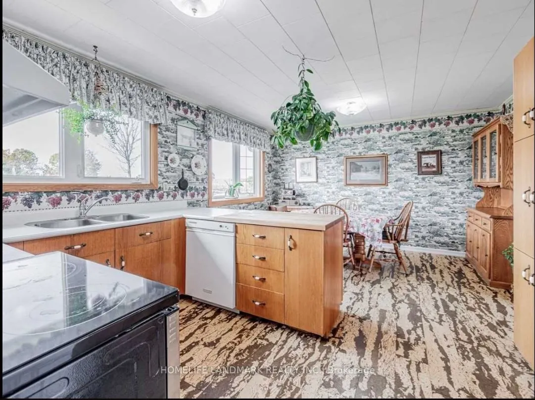 4432 MIDDLE Road