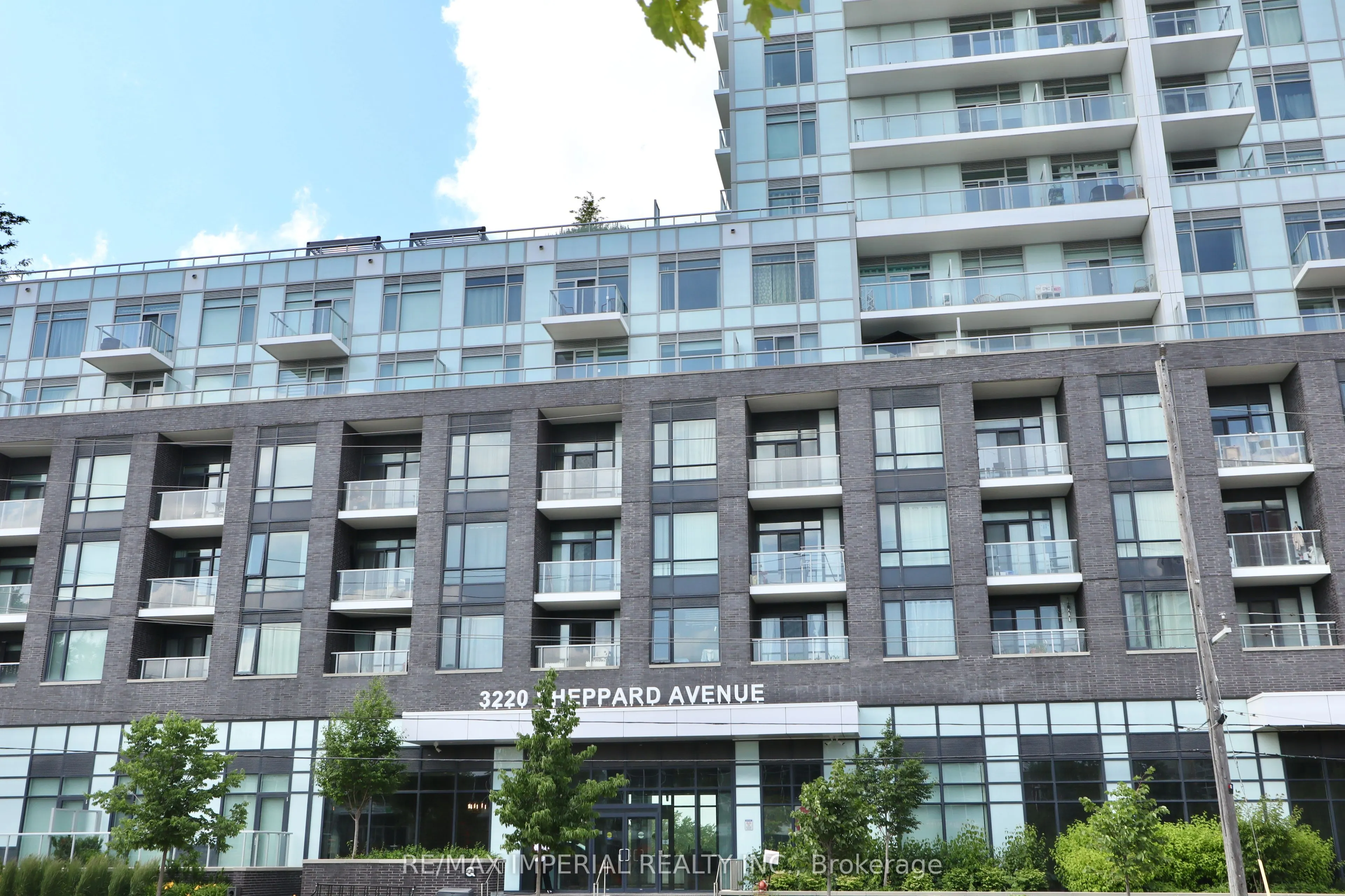 3220 Sheppard Avenue E, #402