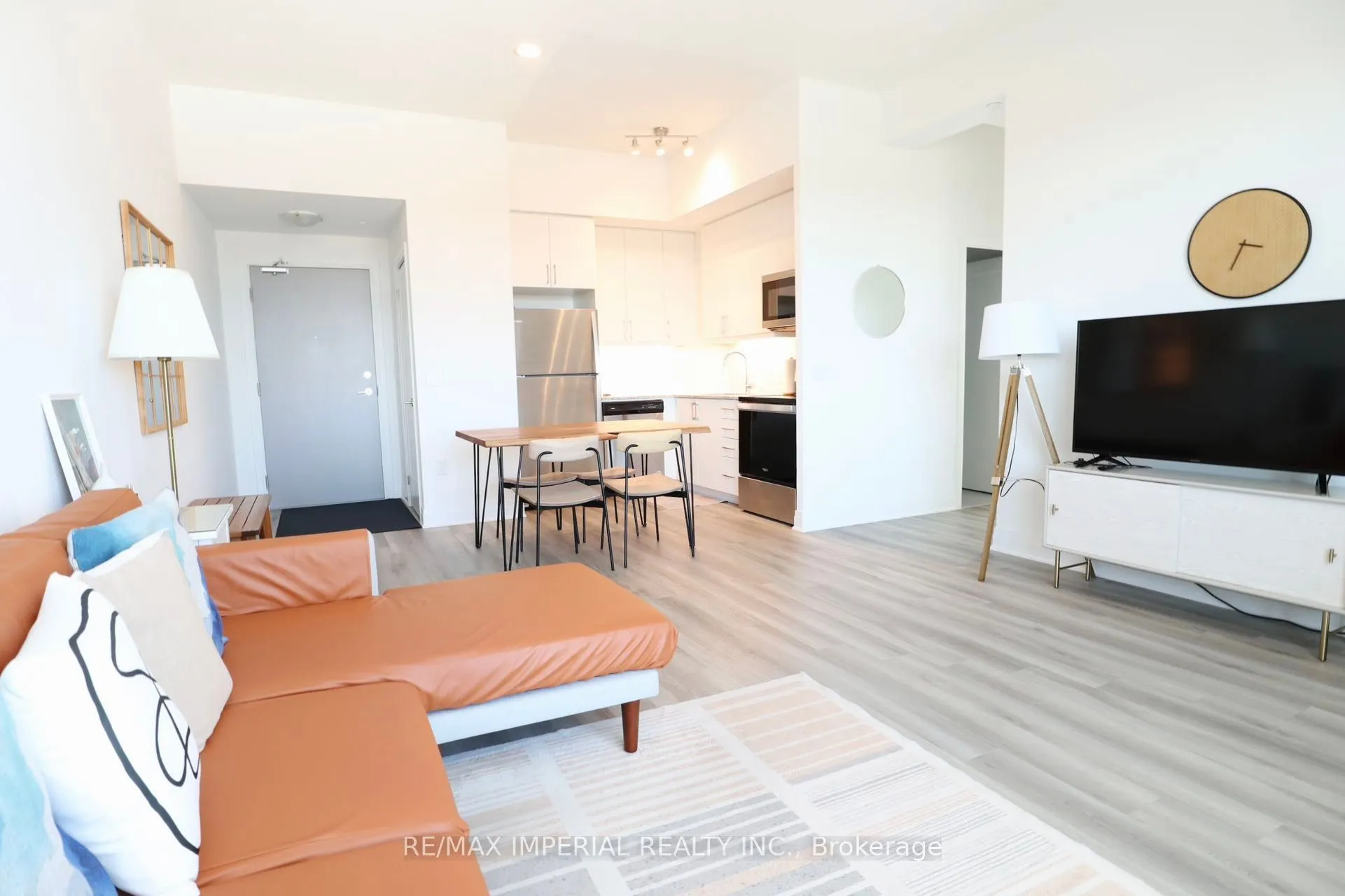 3220 Sheppard Avenue E, #402