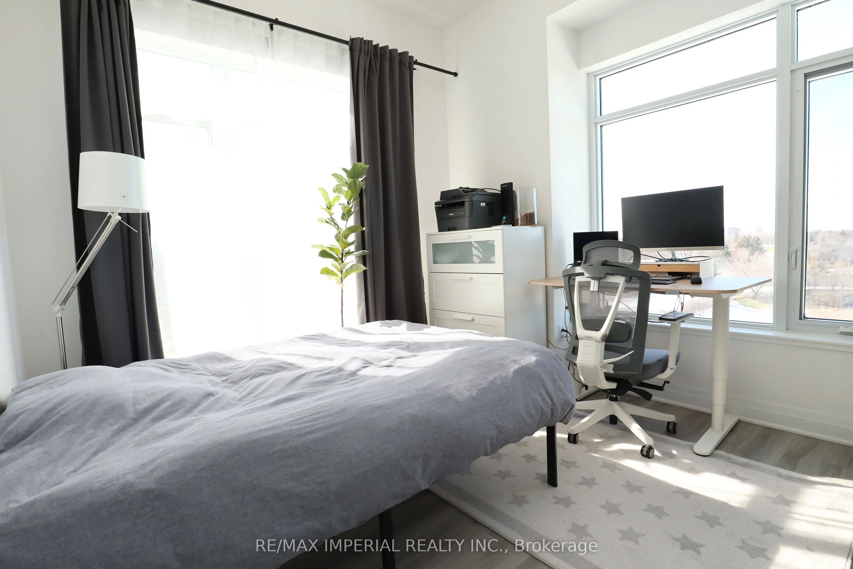 3220 Sheppard Avenue E, #402
