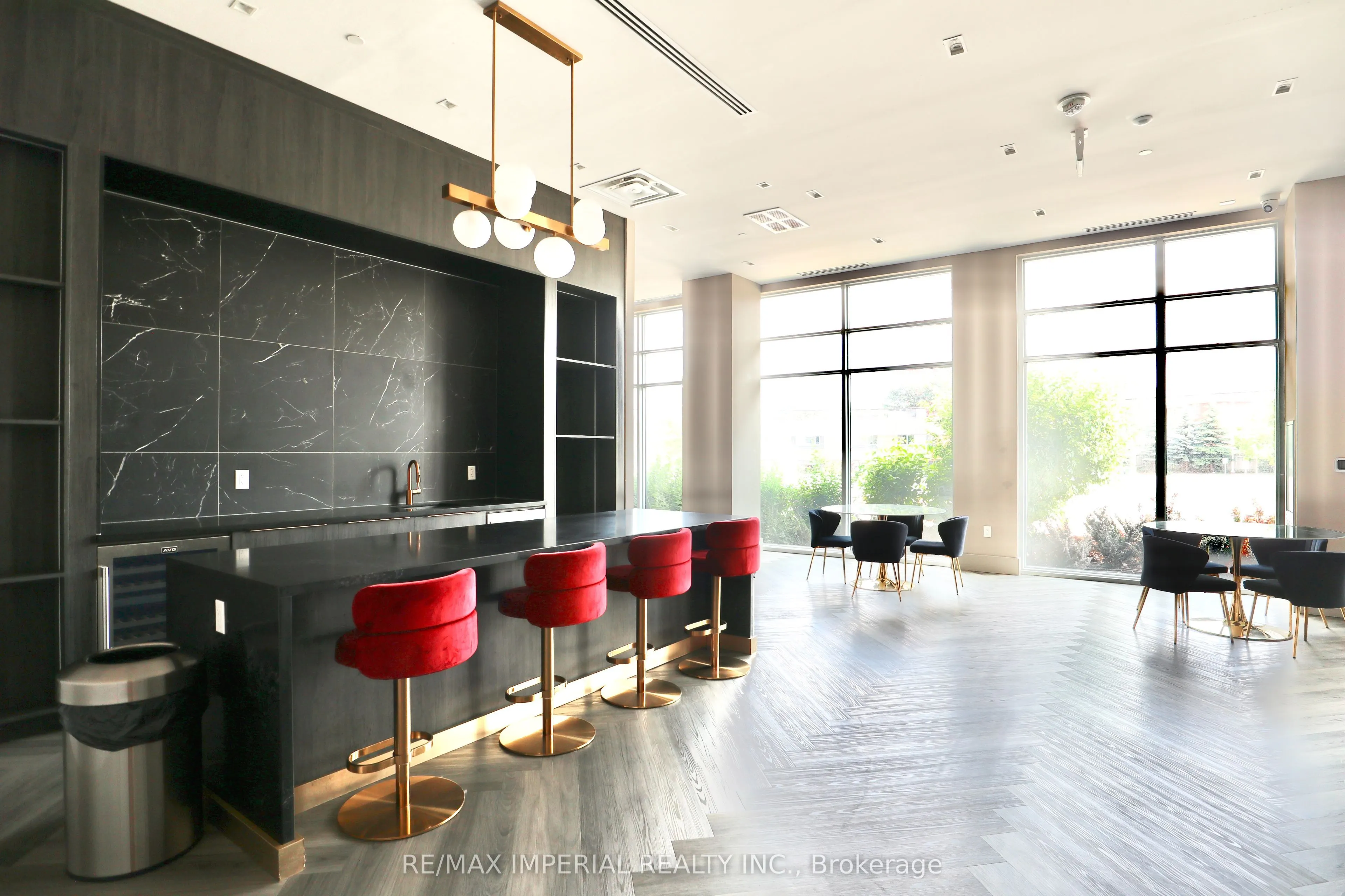 3220 Sheppard Avenue E, #402
