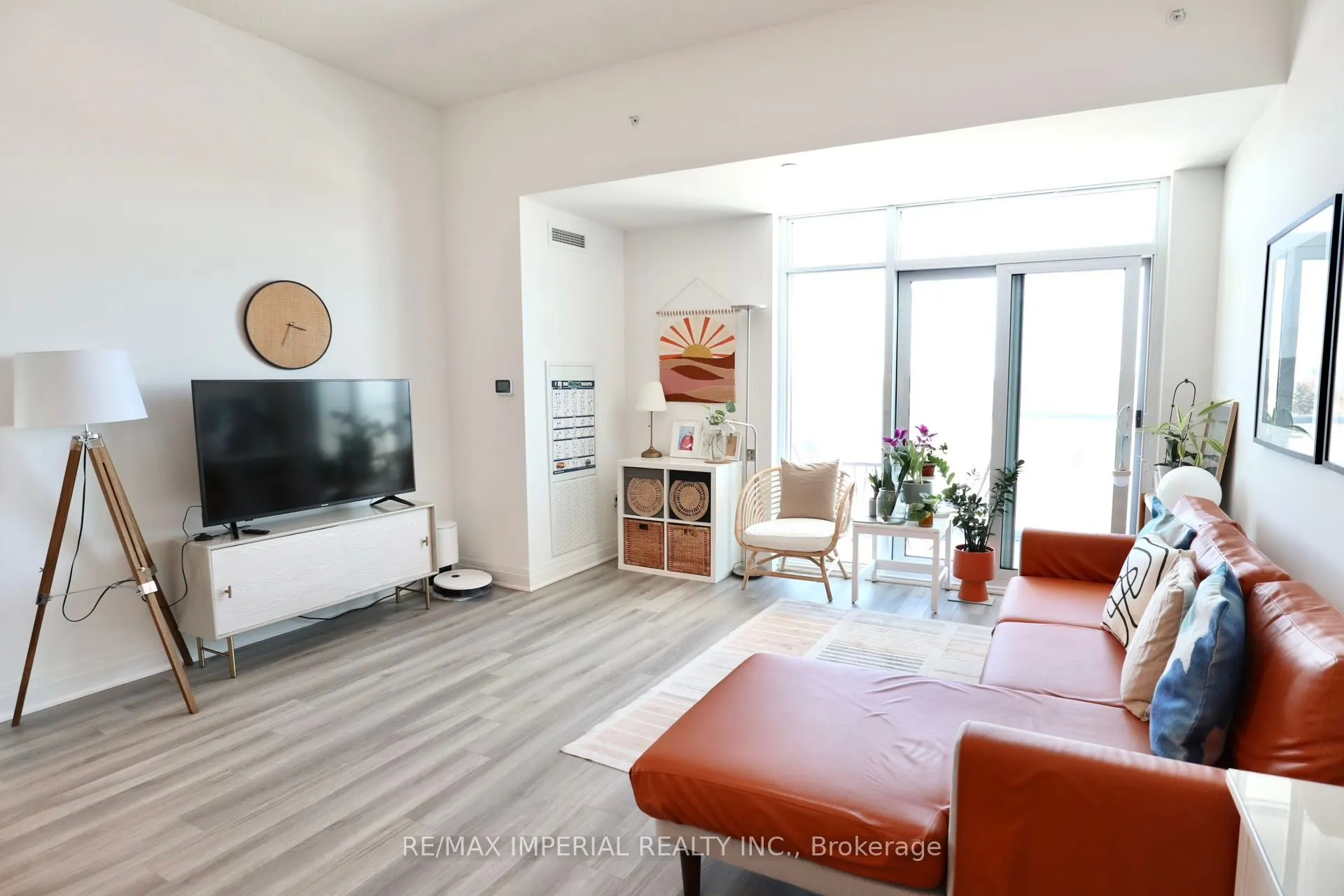 3220 Sheppard Avenue E, #402