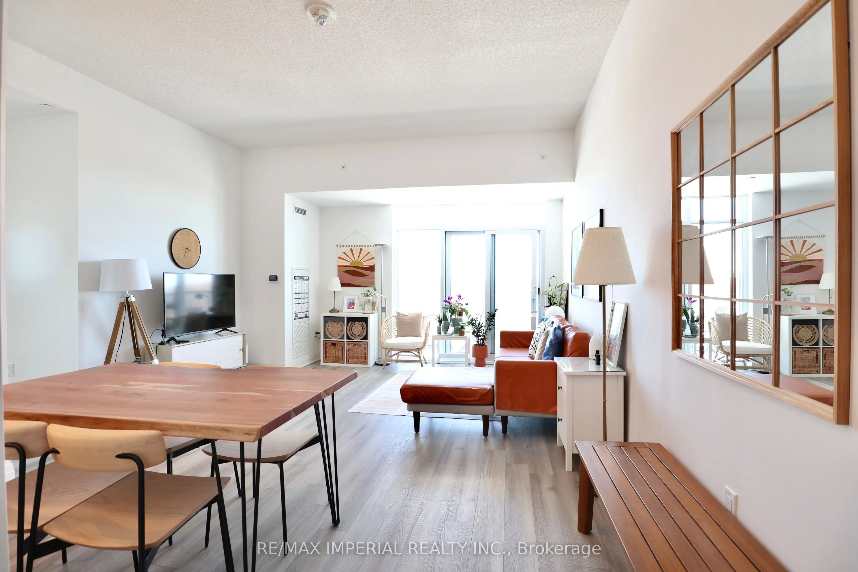 3220 Sheppard Avenue E, #402