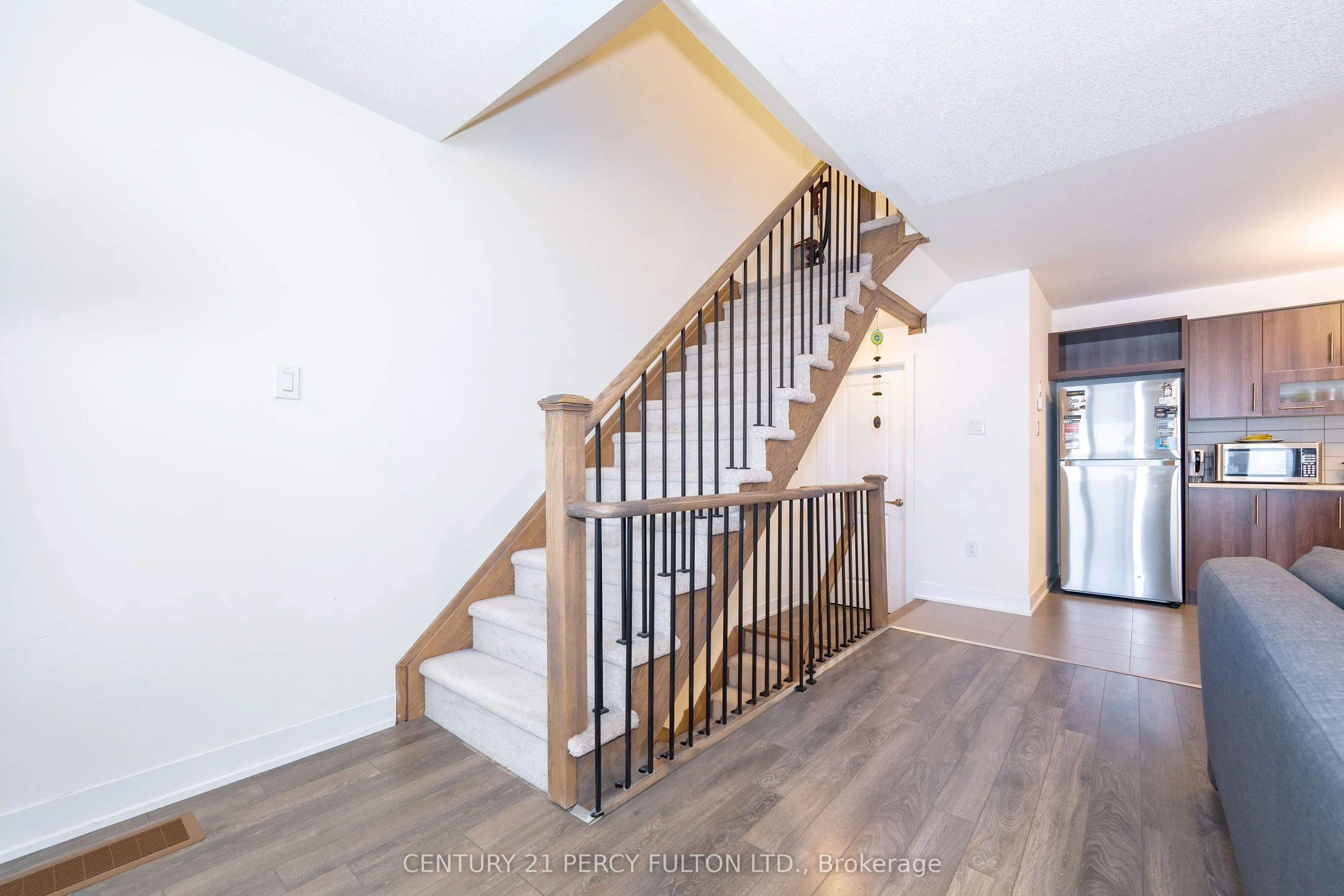 26 Pallock Hill Way, #27