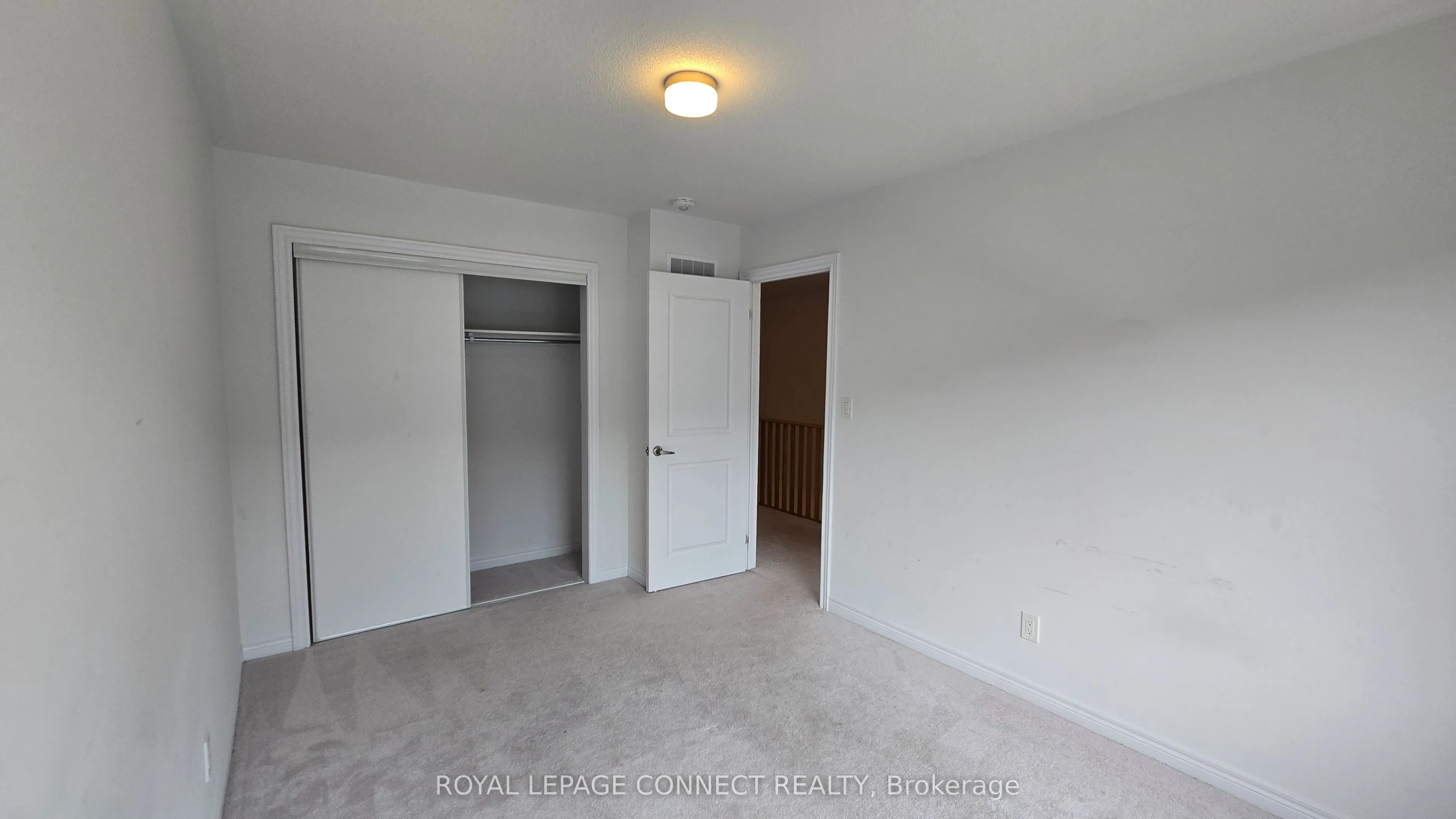 2042 Cameron Lott Crescent