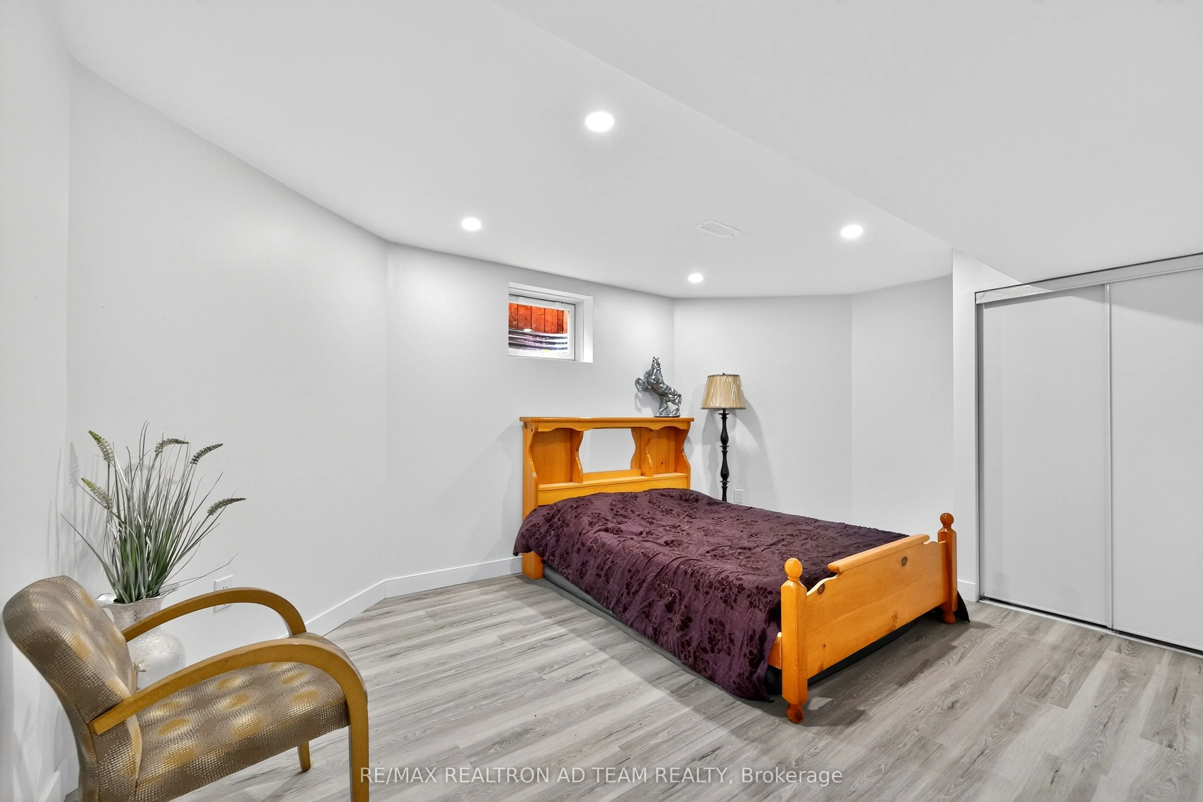 51 Winterton Way