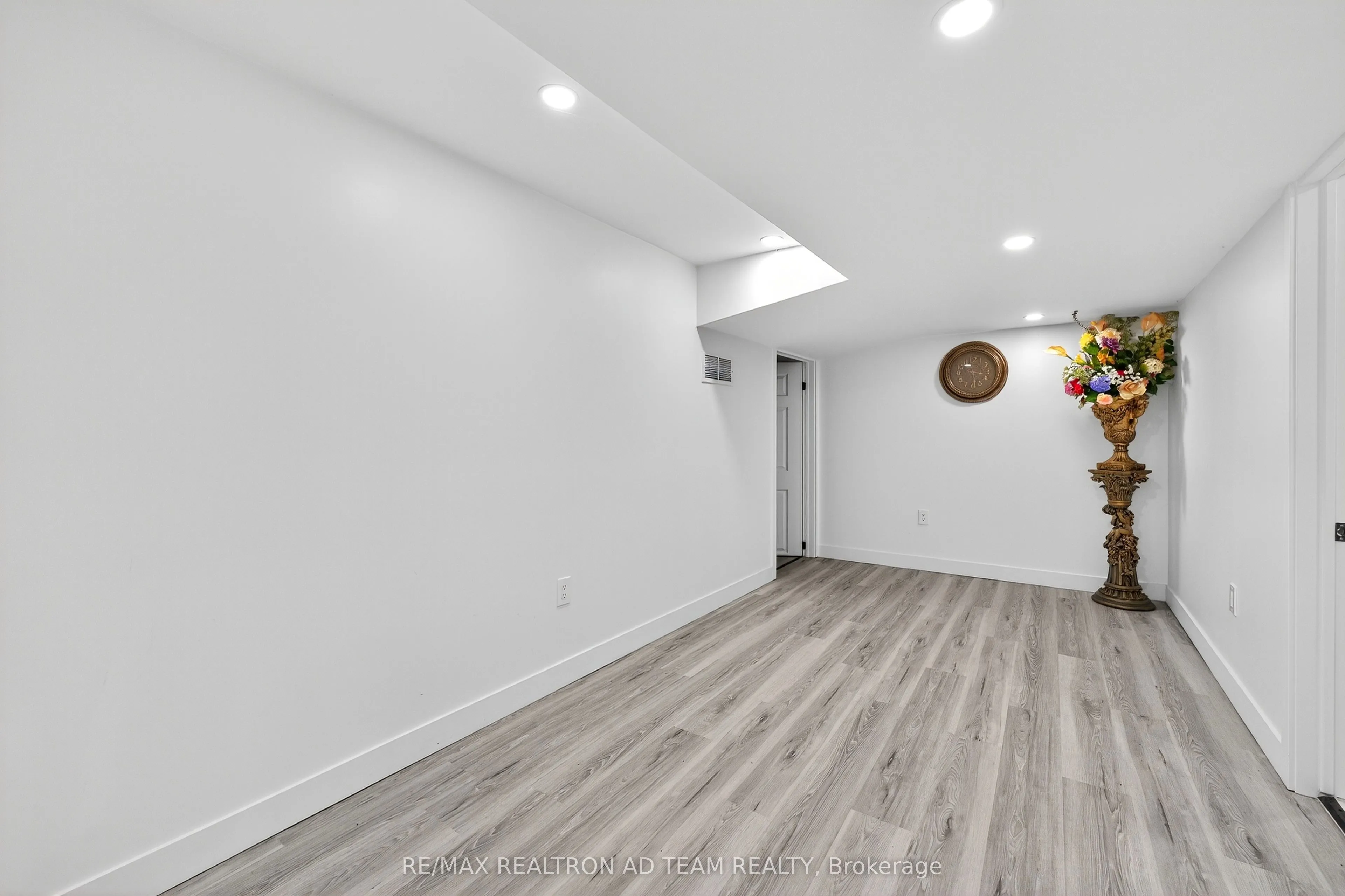 51 Winterton Way
