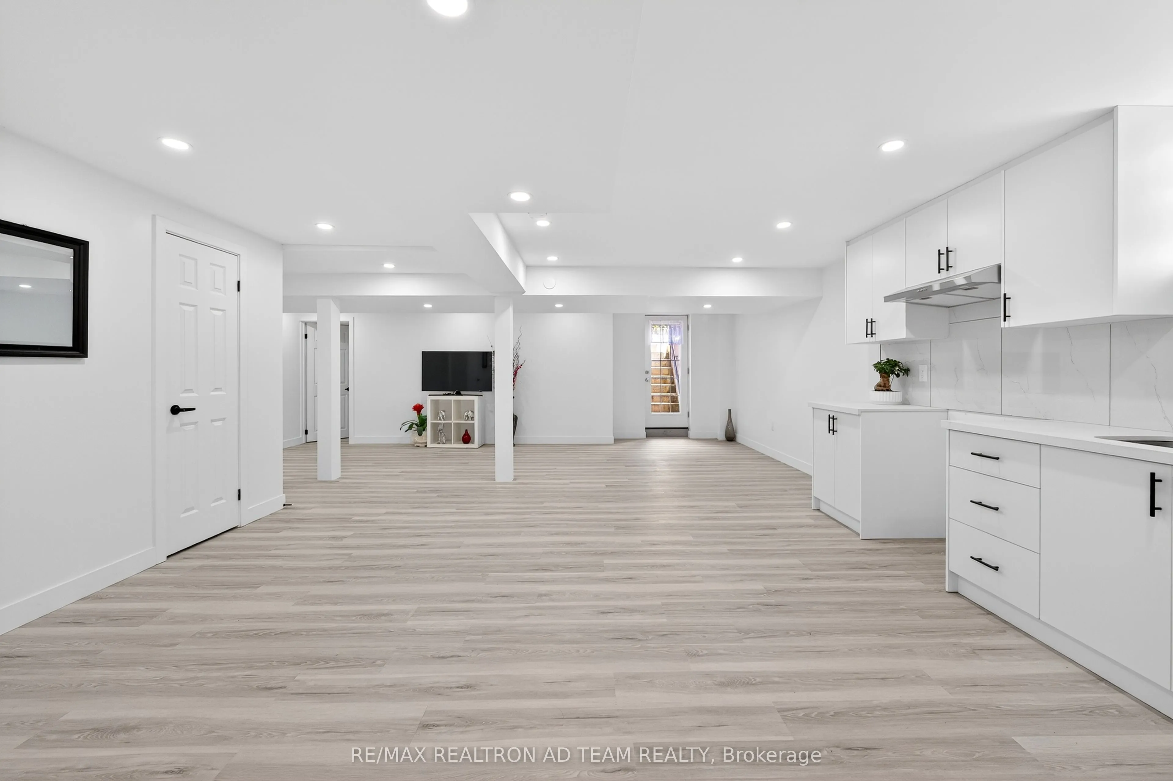 51 Winterton Way