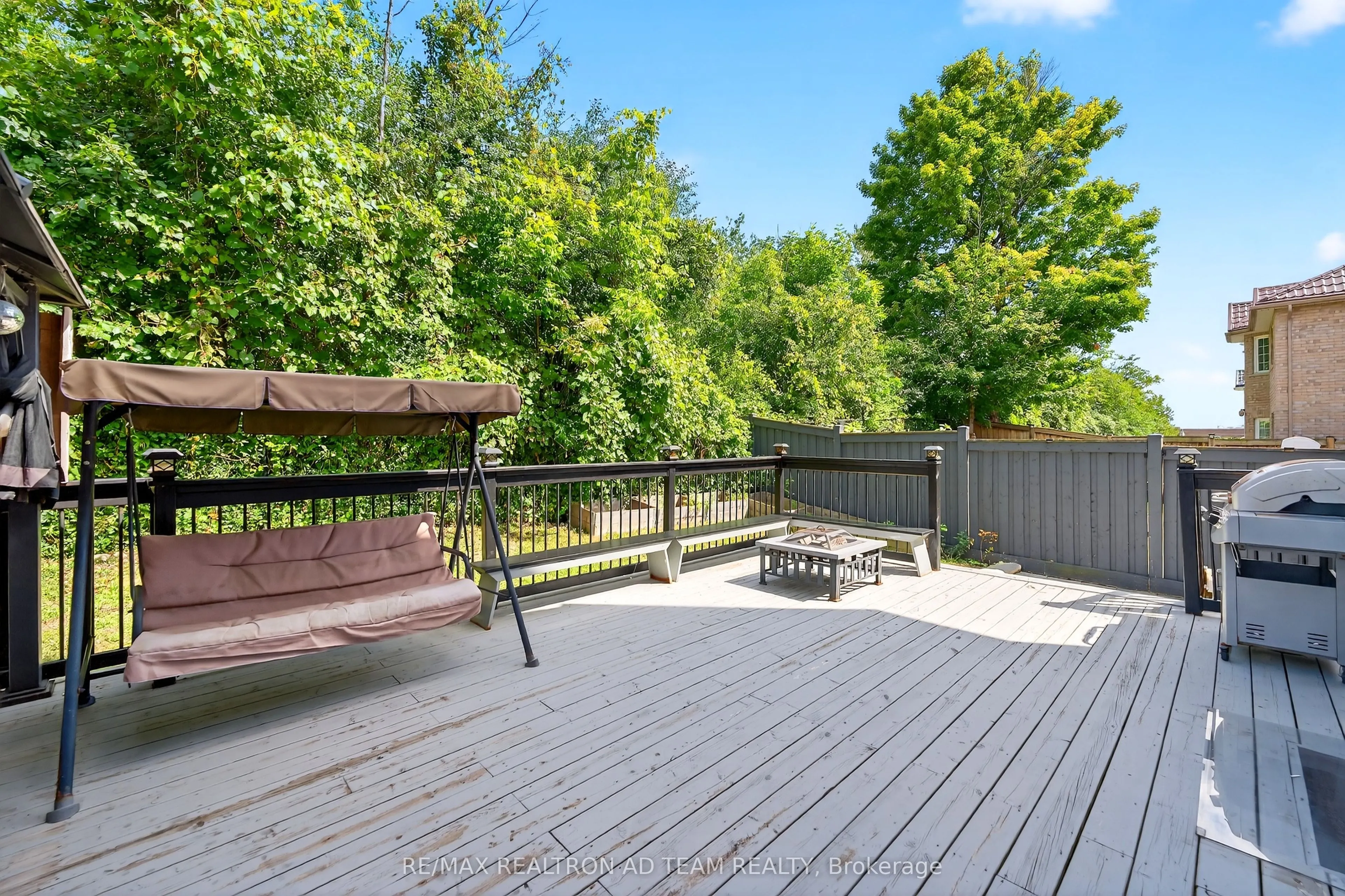 51 Winterton Way
