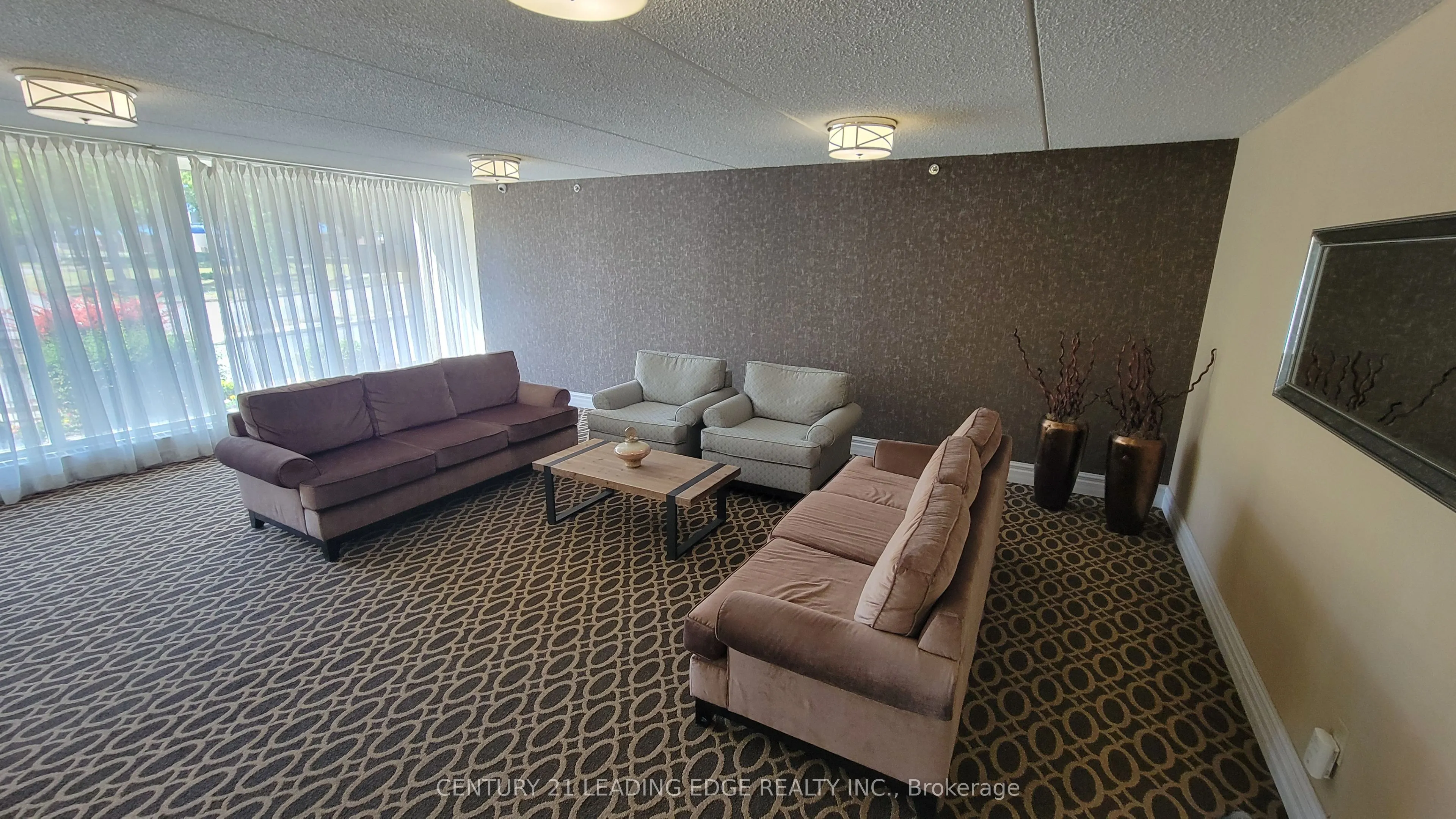 2 Glamorgan Avenue, #1005