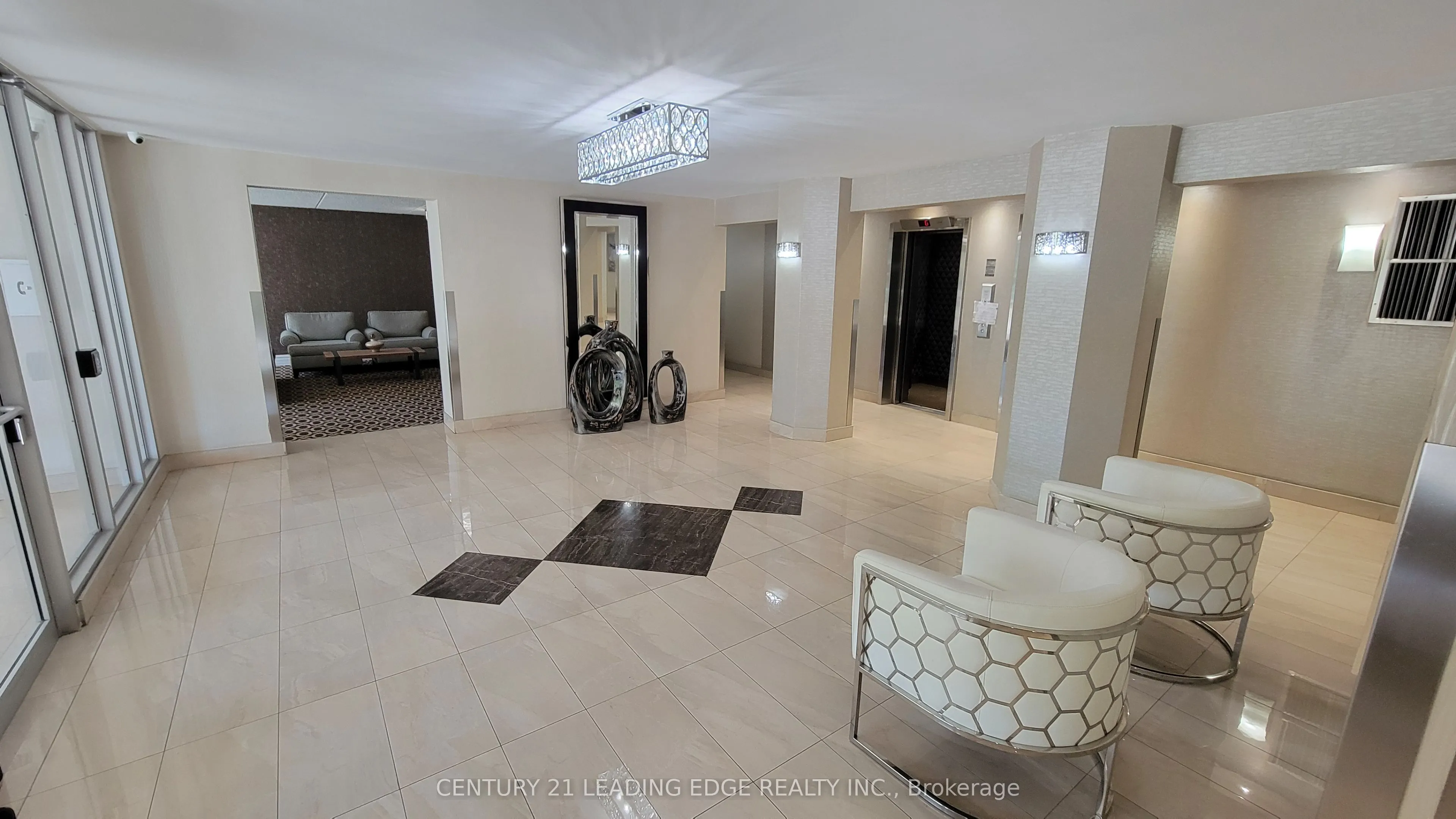 2 Glamorgan Avenue, #1005