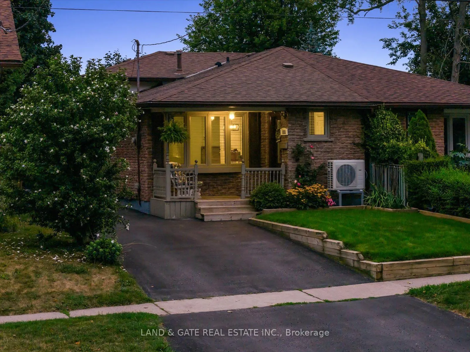 111 Guelph Street