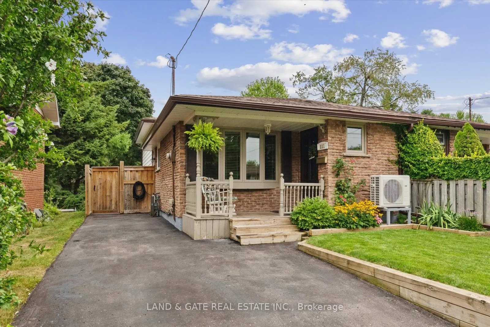 111 Guelph Street
