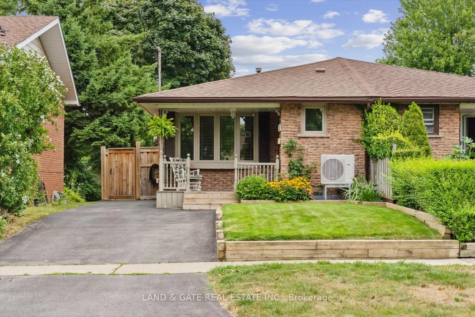 111 Guelph Street
