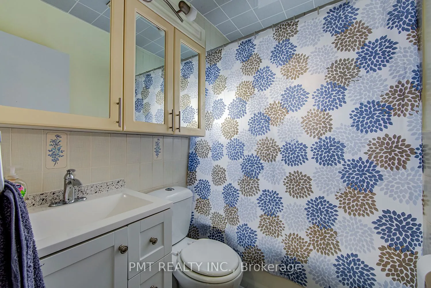 11 Bellefontaine Street, #Upper