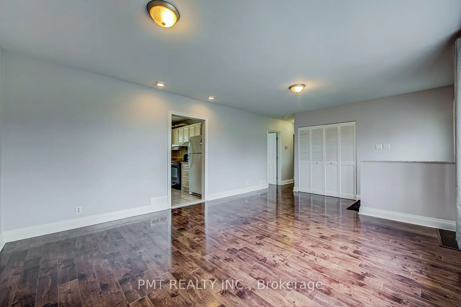 11 Bellefontaine Street, #Upper