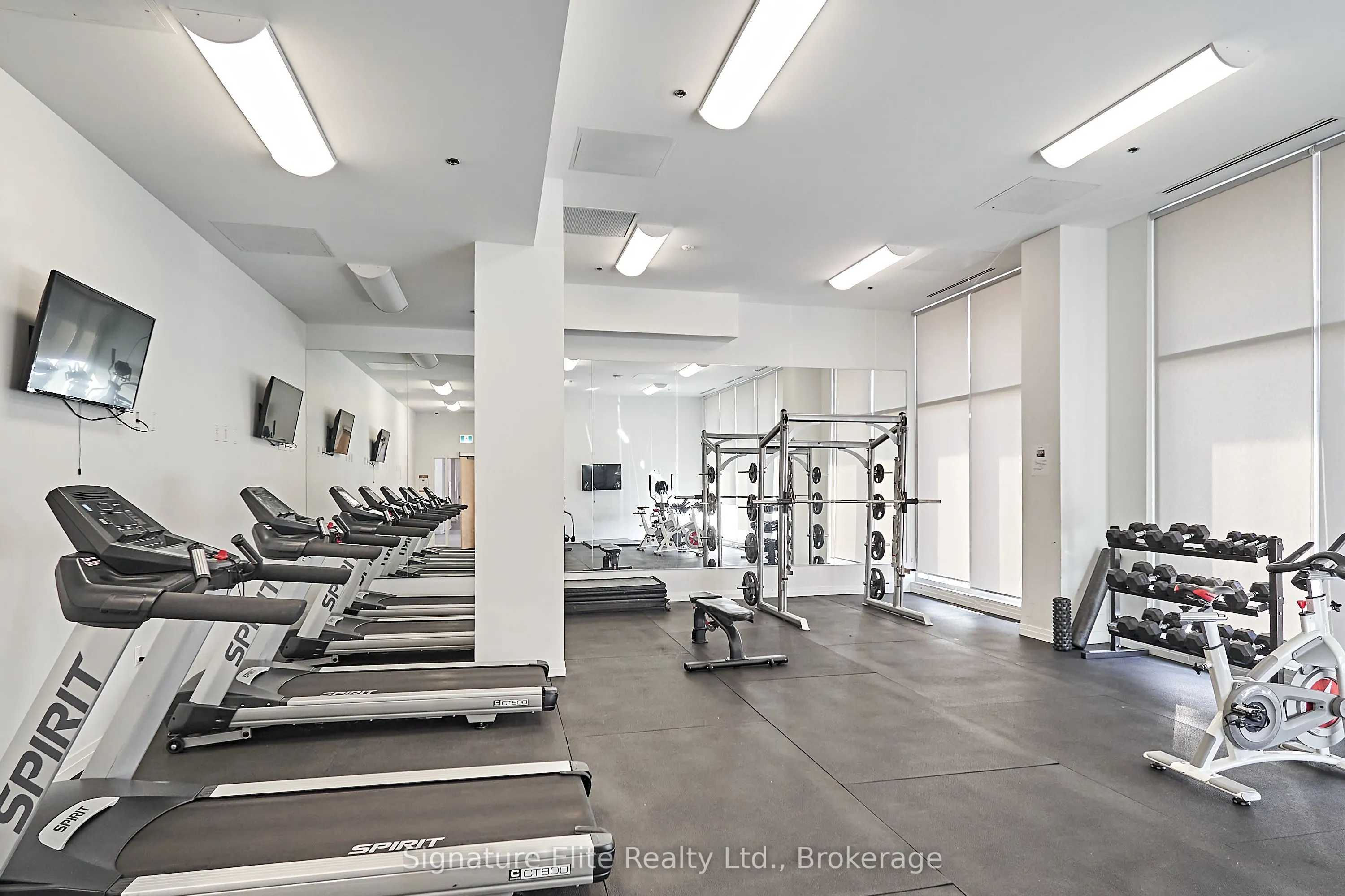 1900 Simcoe Street N, #616