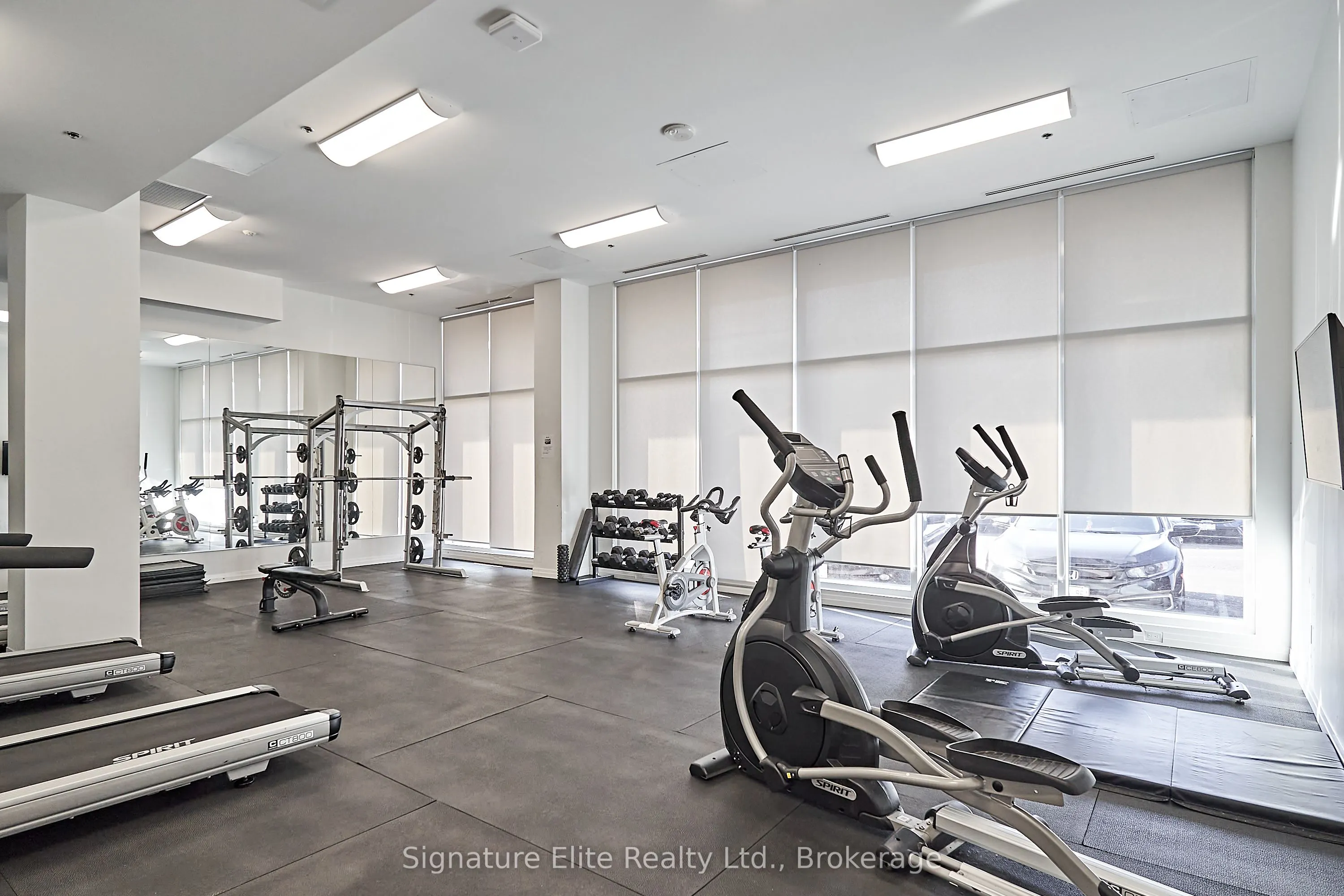 1900 Simcoe Street N, #616