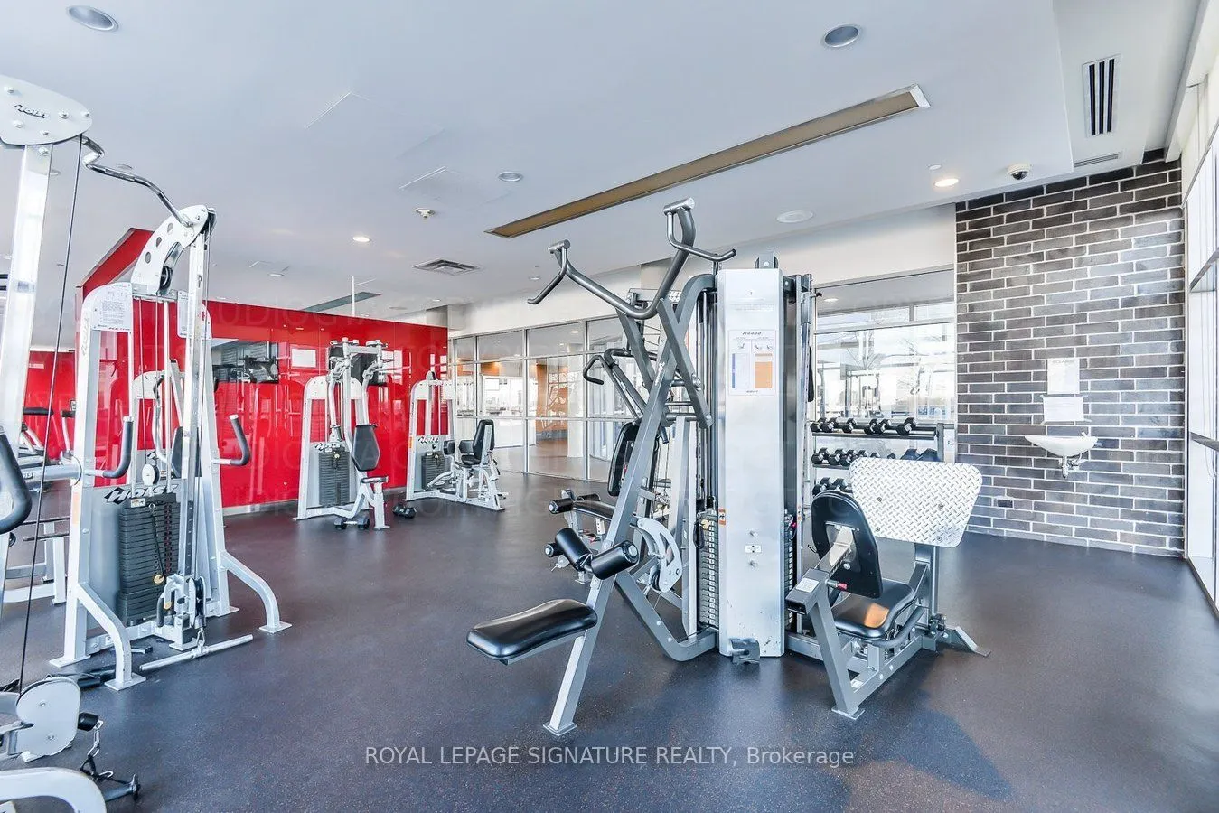 125 Village Green Square, #1412