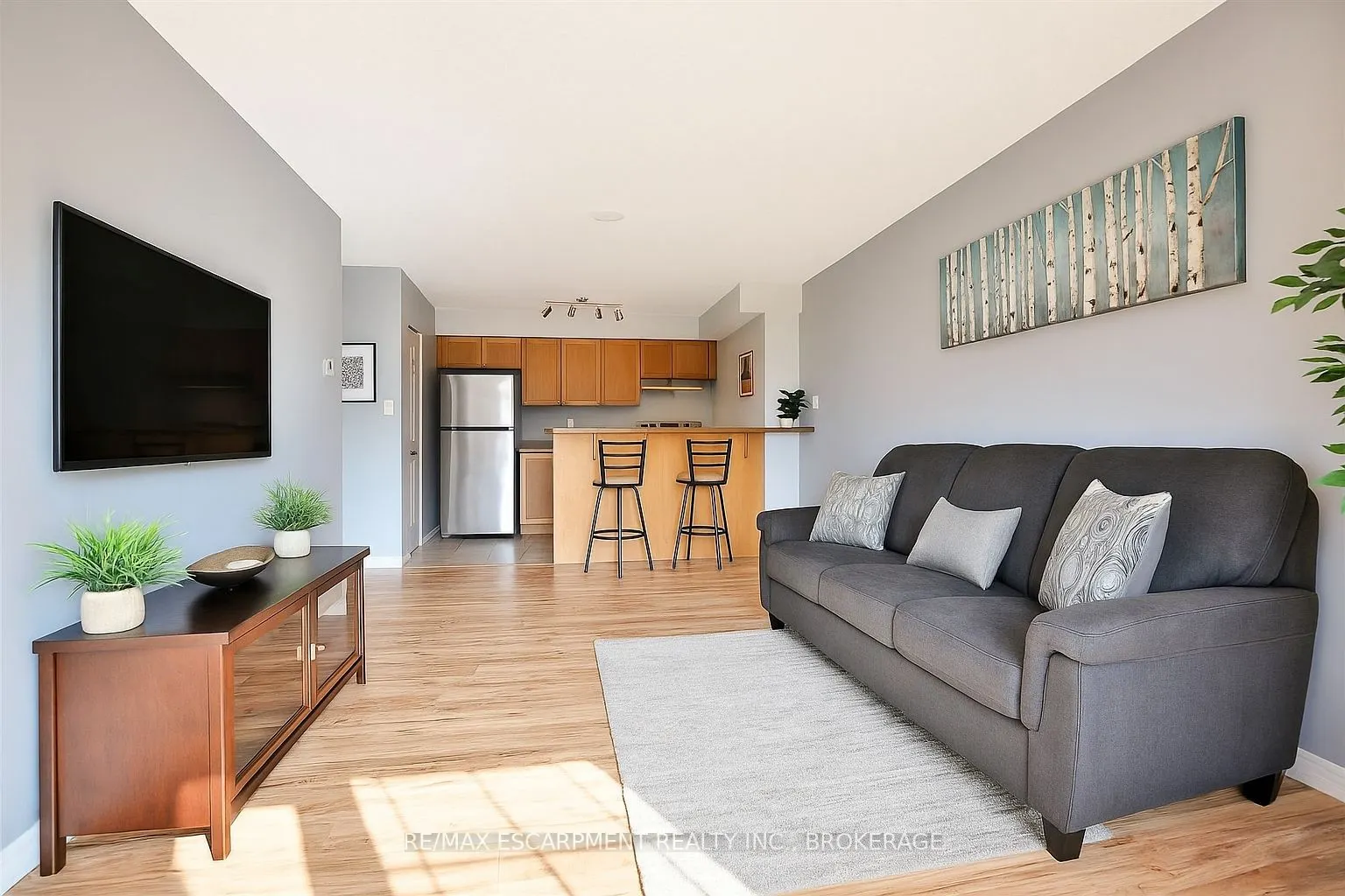75 Shipway Avenue, #209