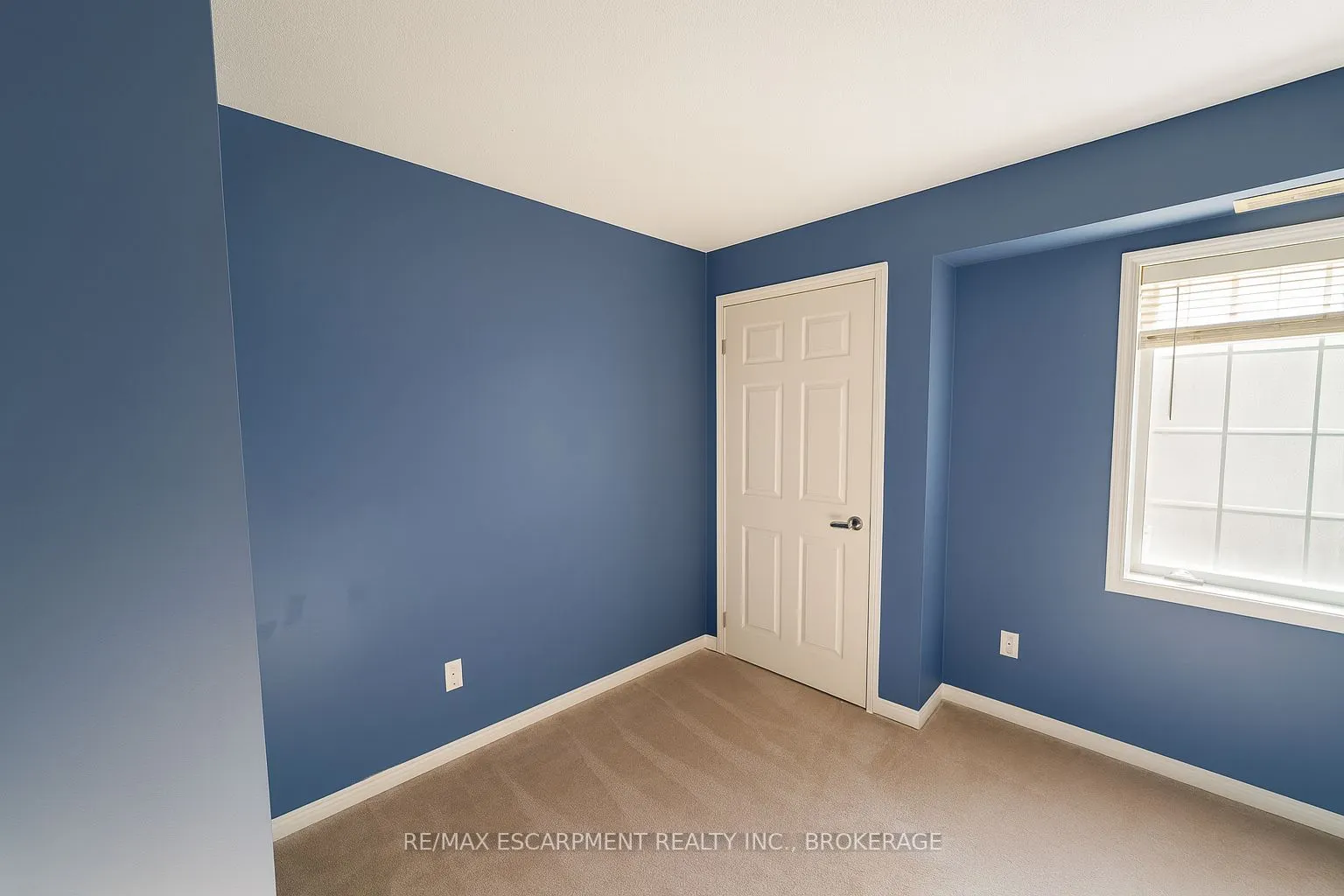 75 Shipway Avenue, #209