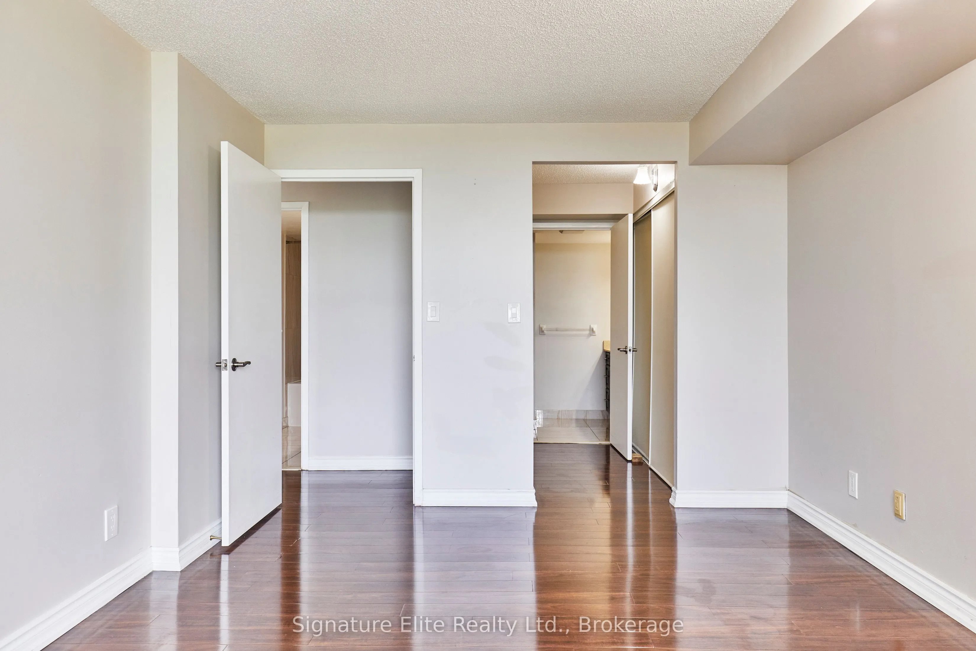 90 Dale Avenue, #503