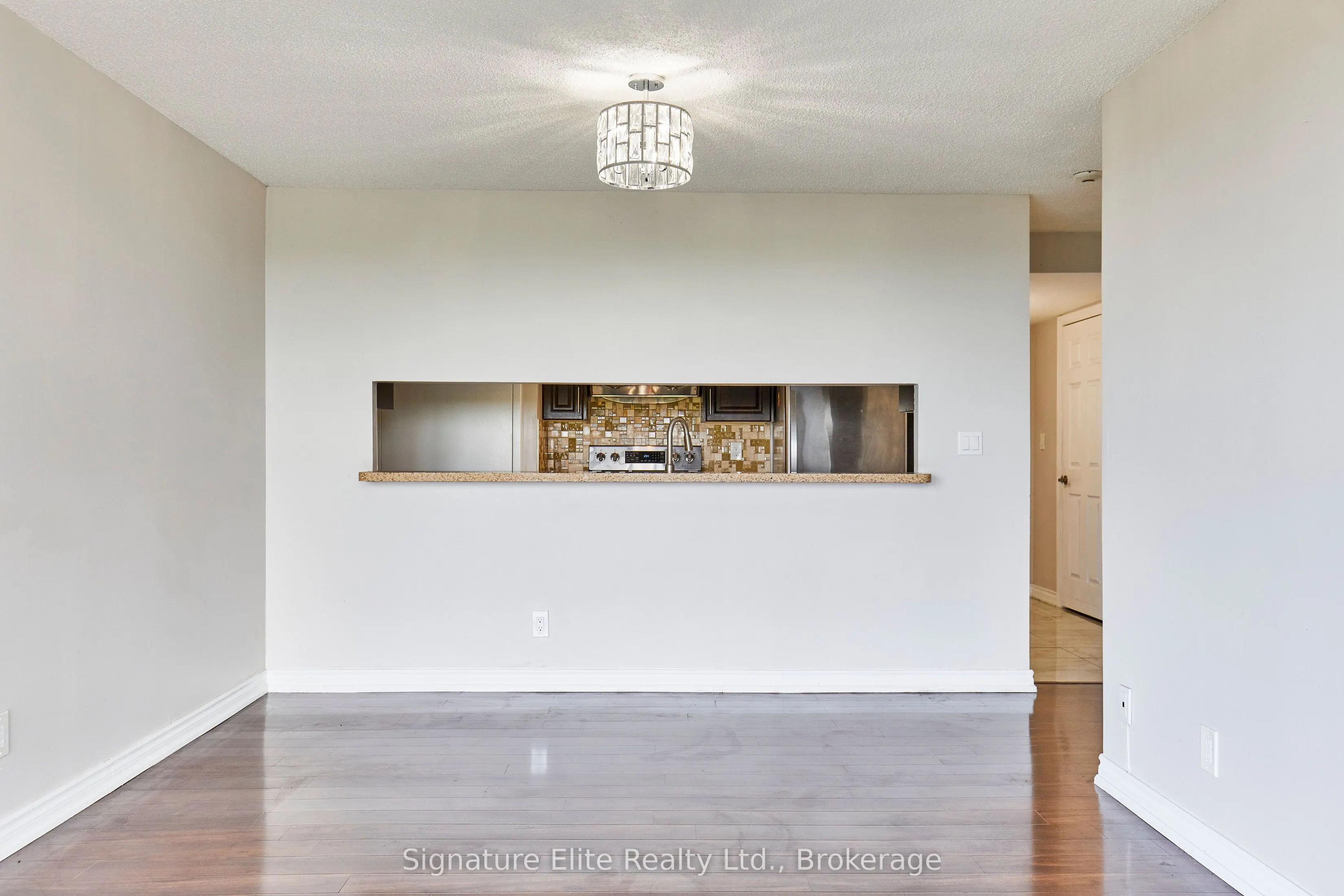 90 Dale Avenue, #503