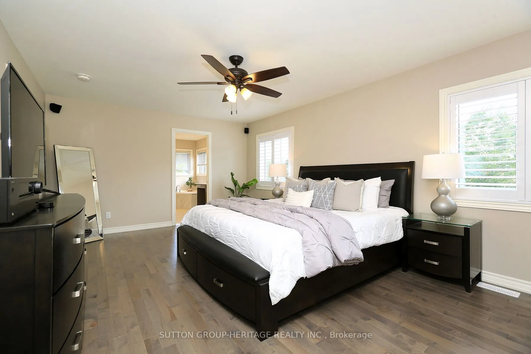 30 Hunwicks Crescent