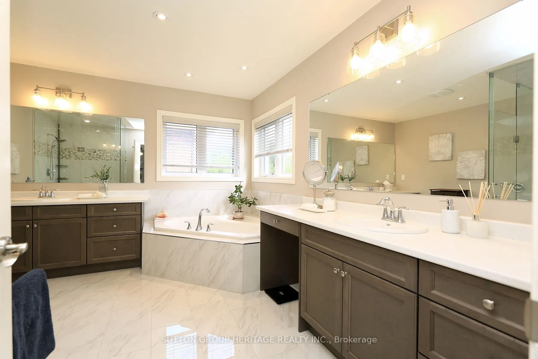 30 Hunwicks Crescent