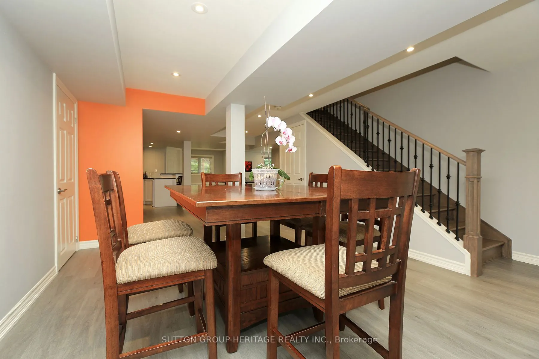 30 Hunwicks Crescent