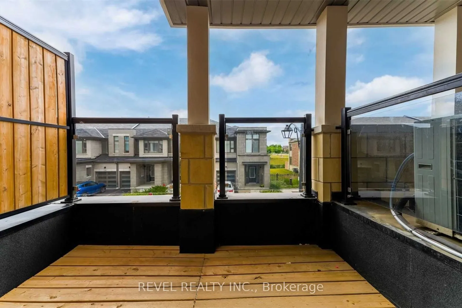 21 Donald Fleming Way