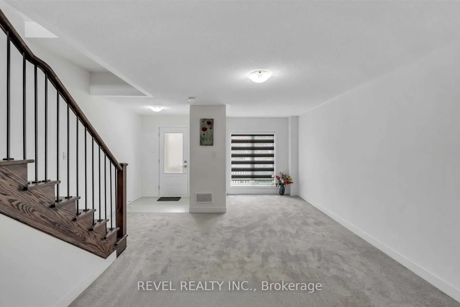 21 Donald Fleming Way