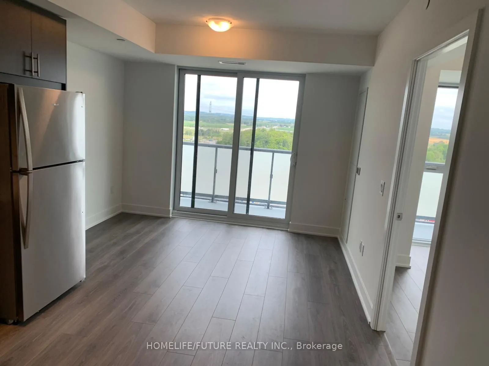 2545 Simcoe Street N, #1432